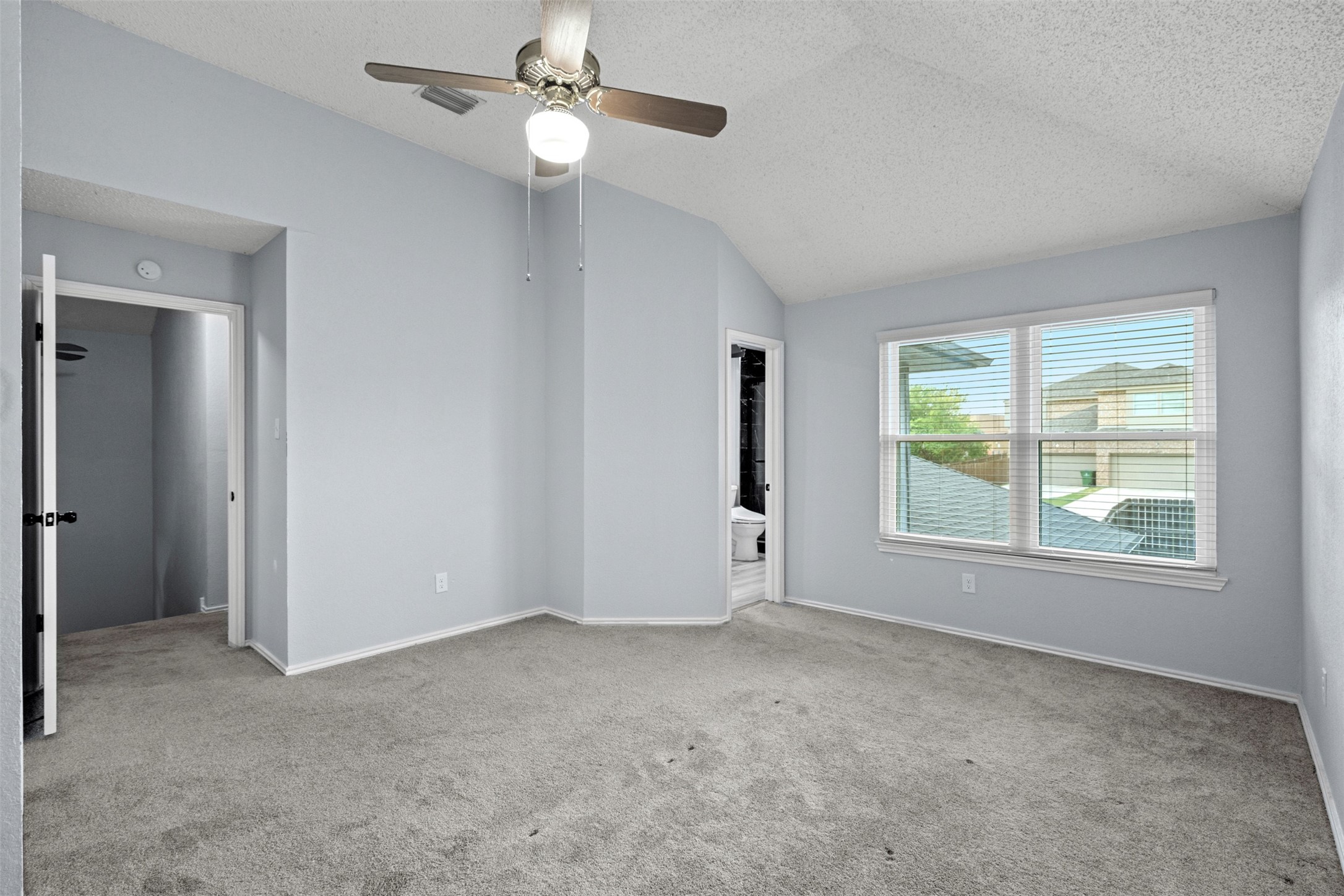 1407 Golden Gate Drive