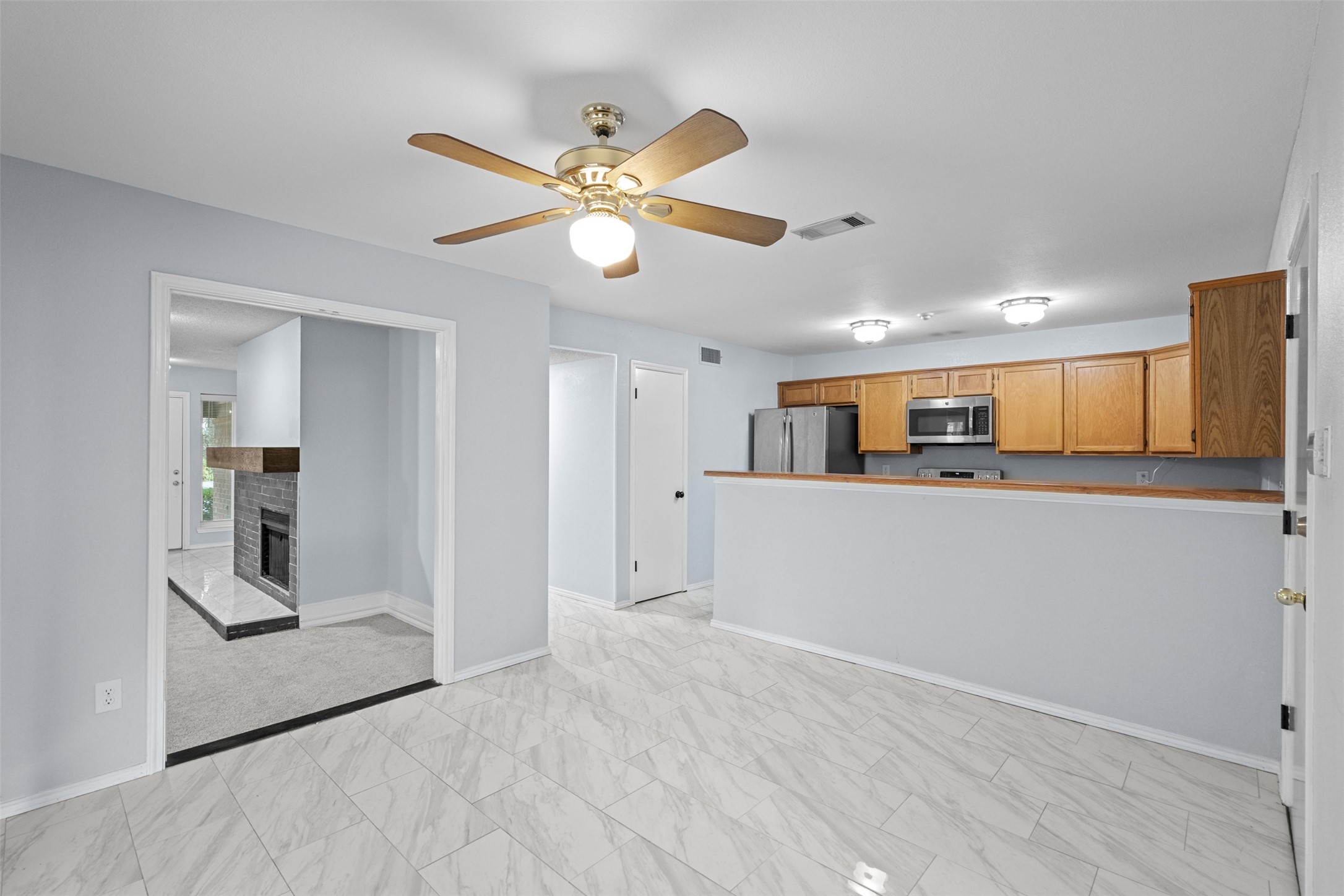 1407 Golden Gate Drive