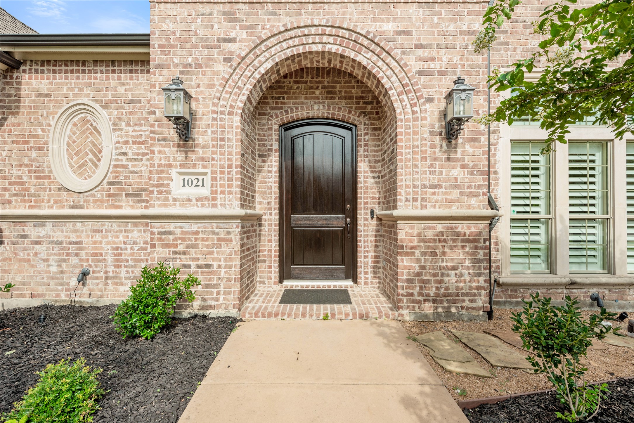 1021 Caribou Drive