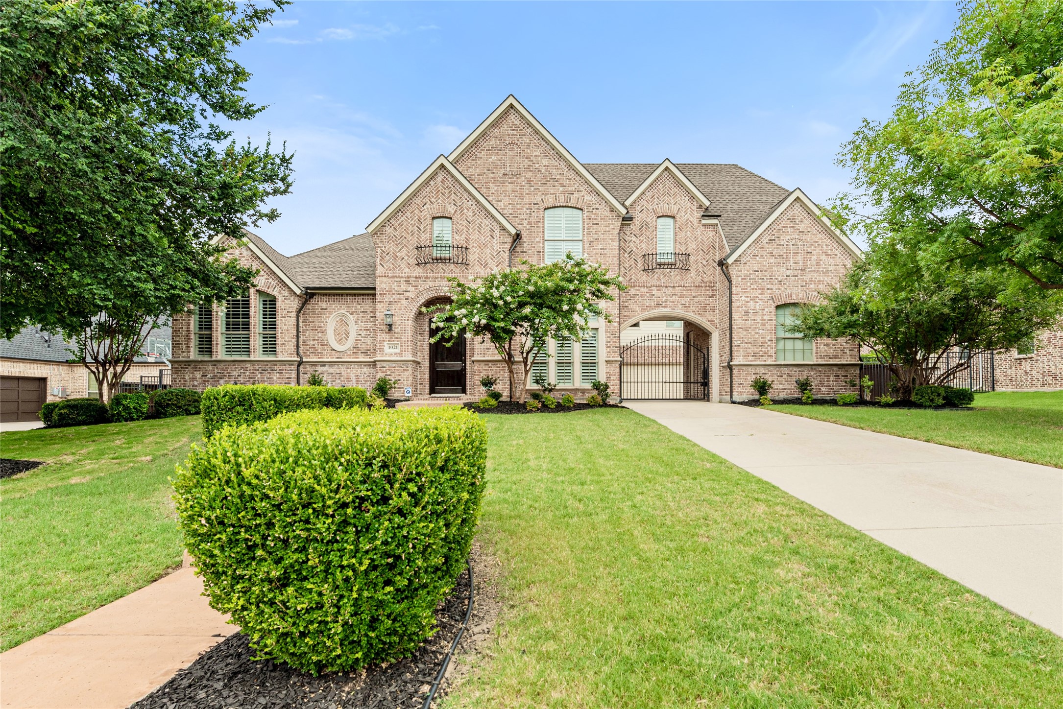 1021 Caribou Drive