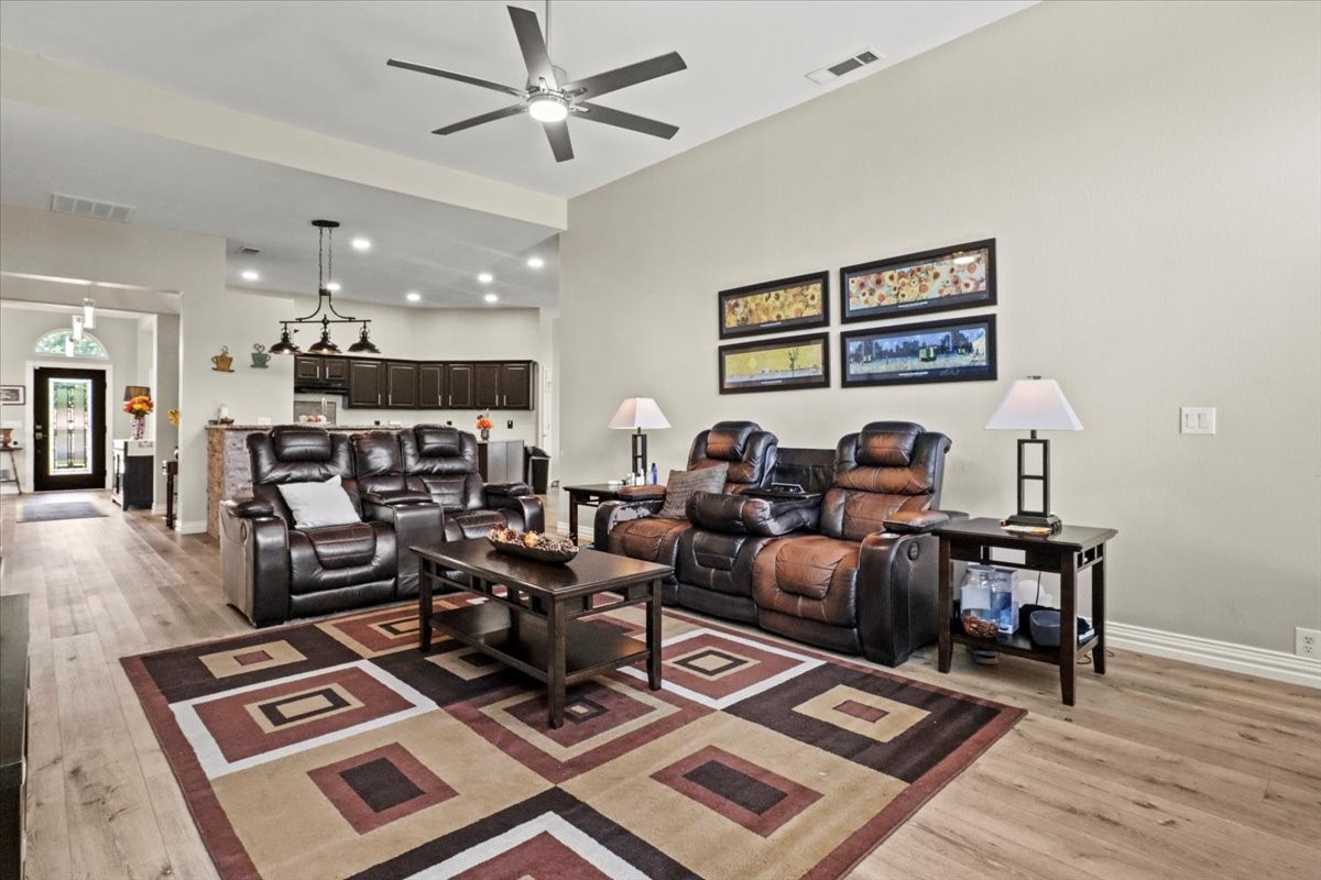 7204 Dalewood Drive