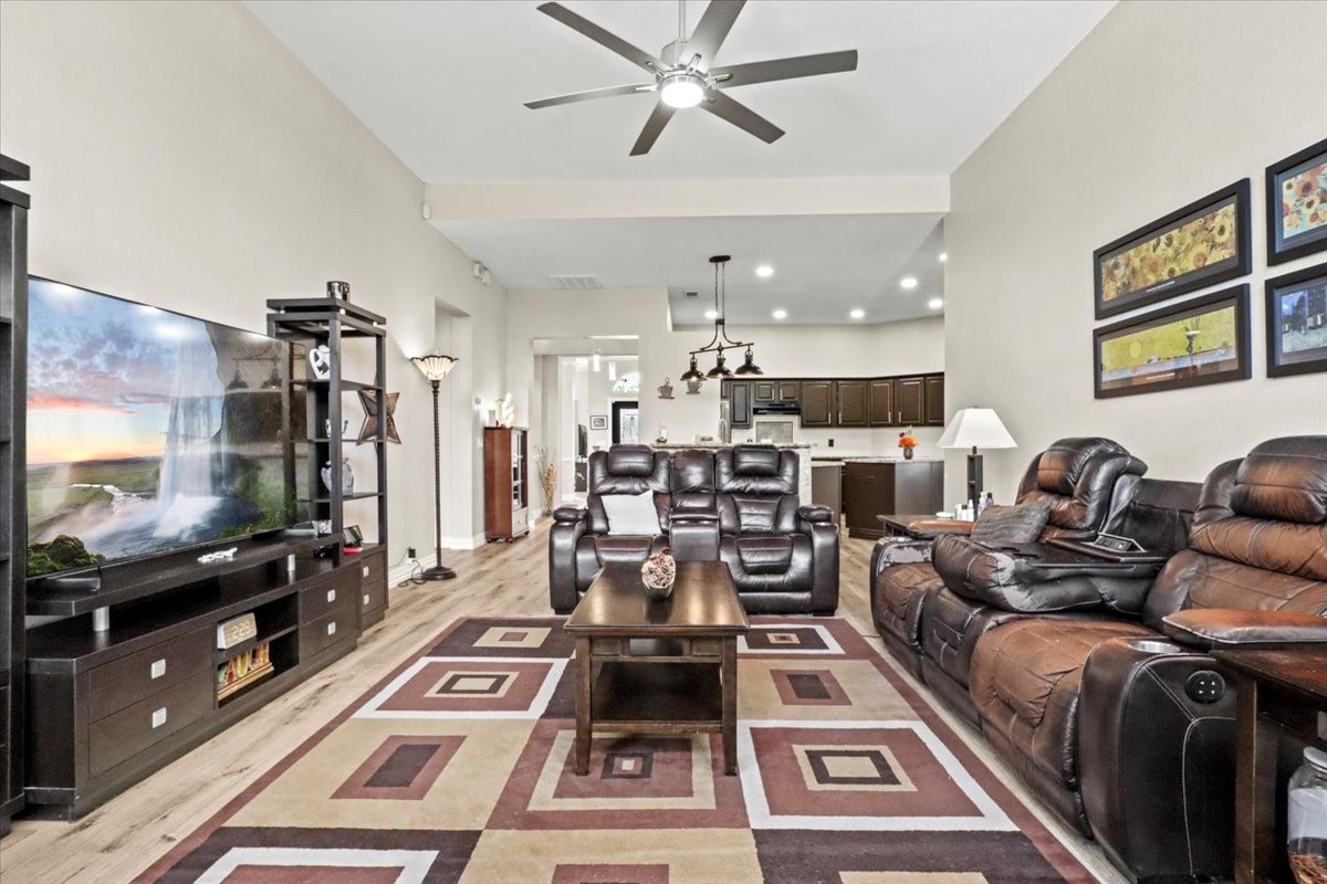 7204 Dalewood Drive