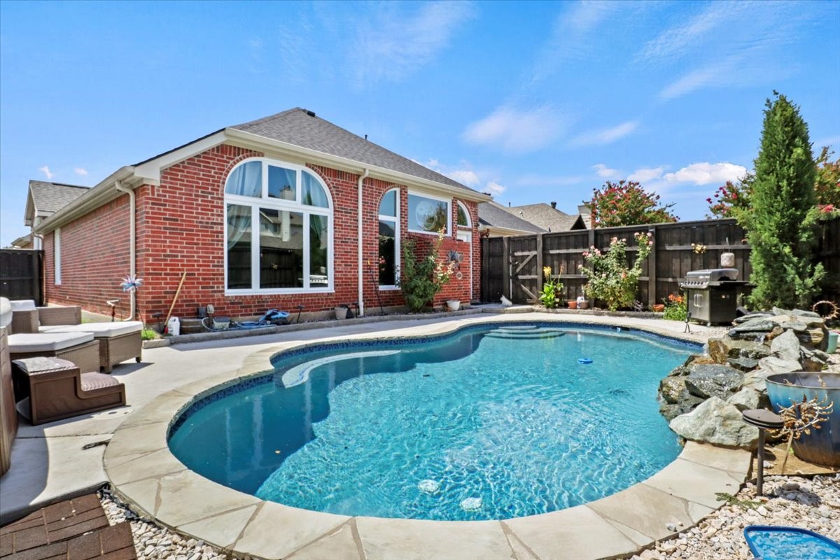 7204 Dalewood Drive