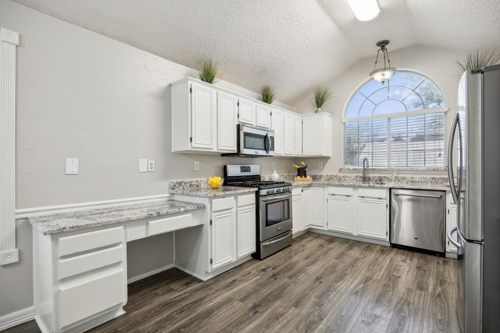 5207 Tennis Villa Drive