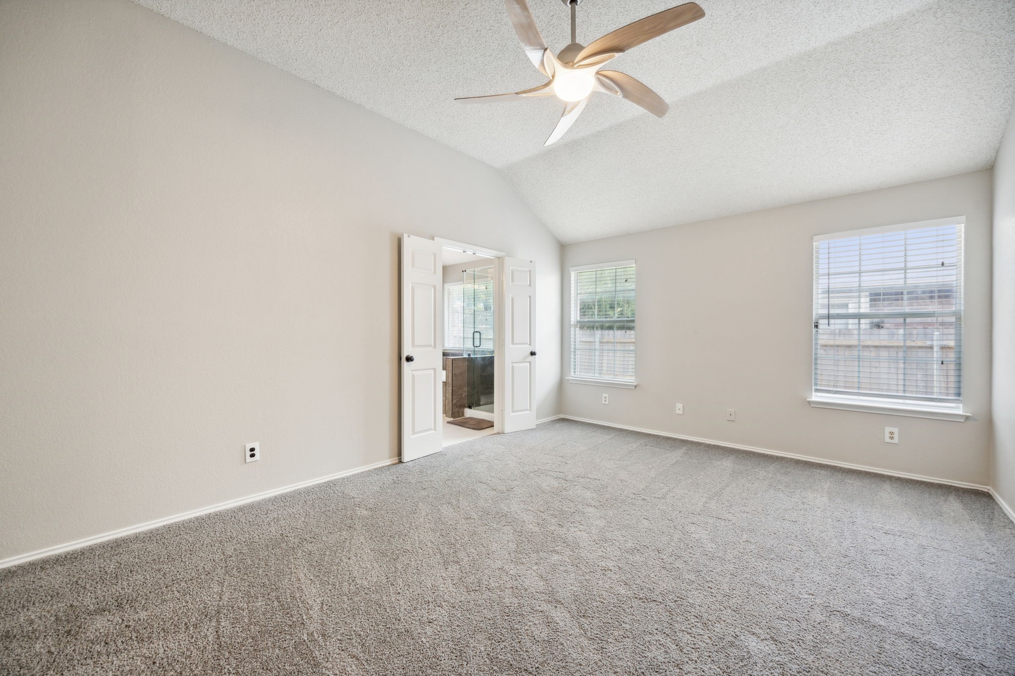5207 Tennis Villa Drive