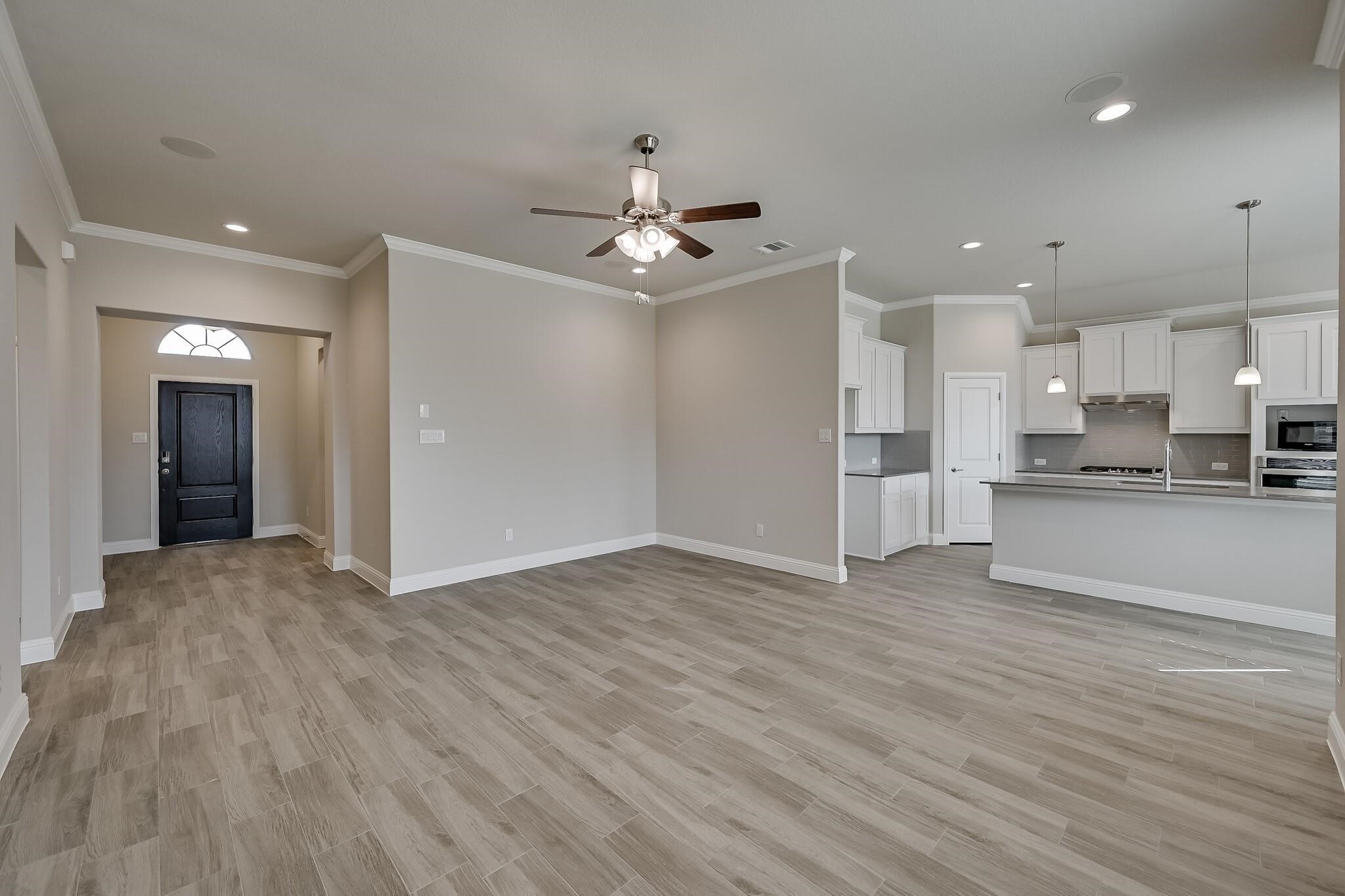 1105 Hikey Lane