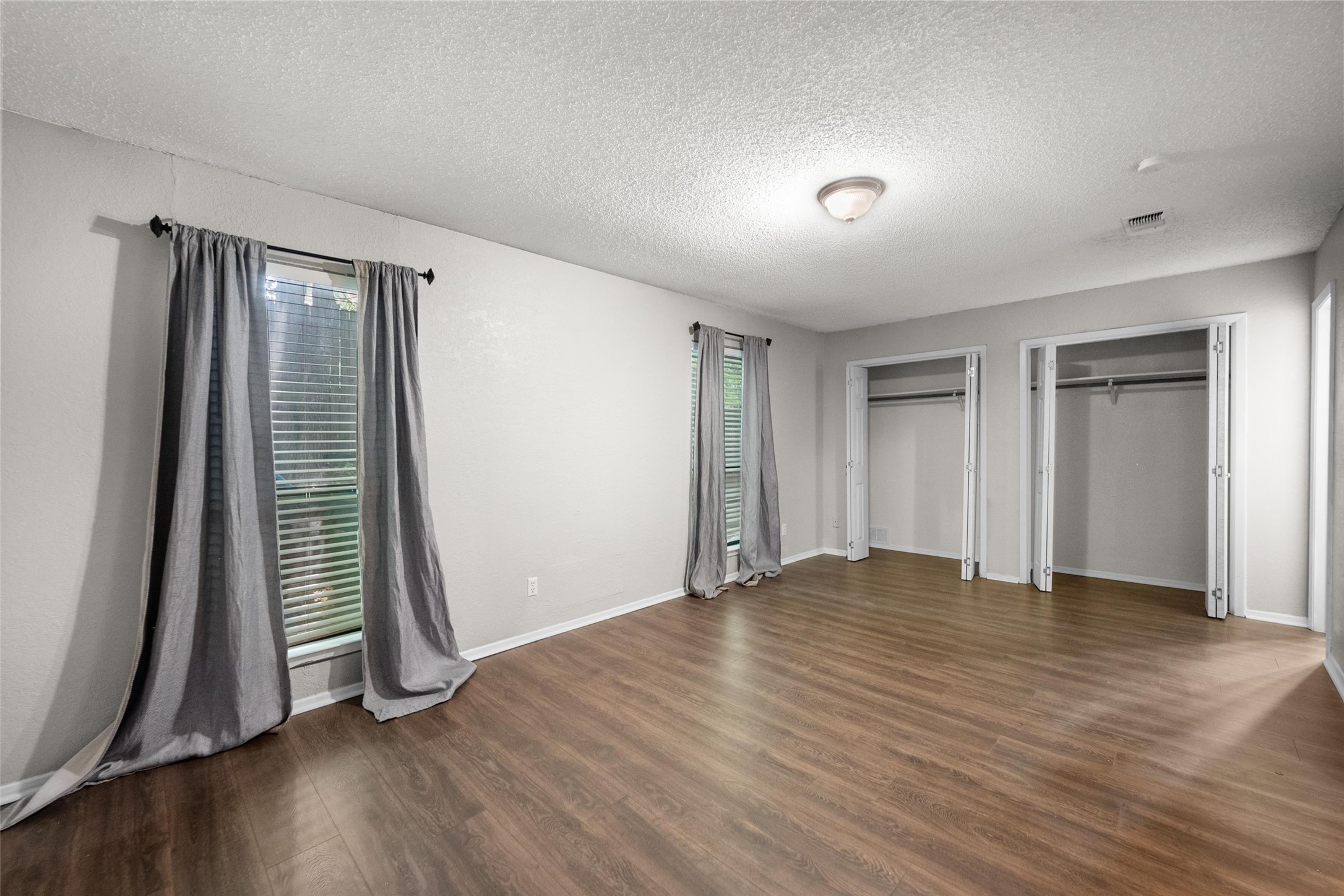 2701 Woodmont Trail