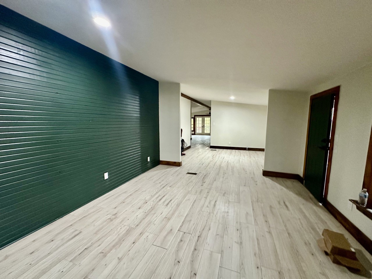 1111 Sandy Lane