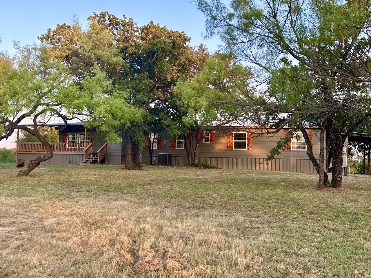 1111 Sandy Lane
