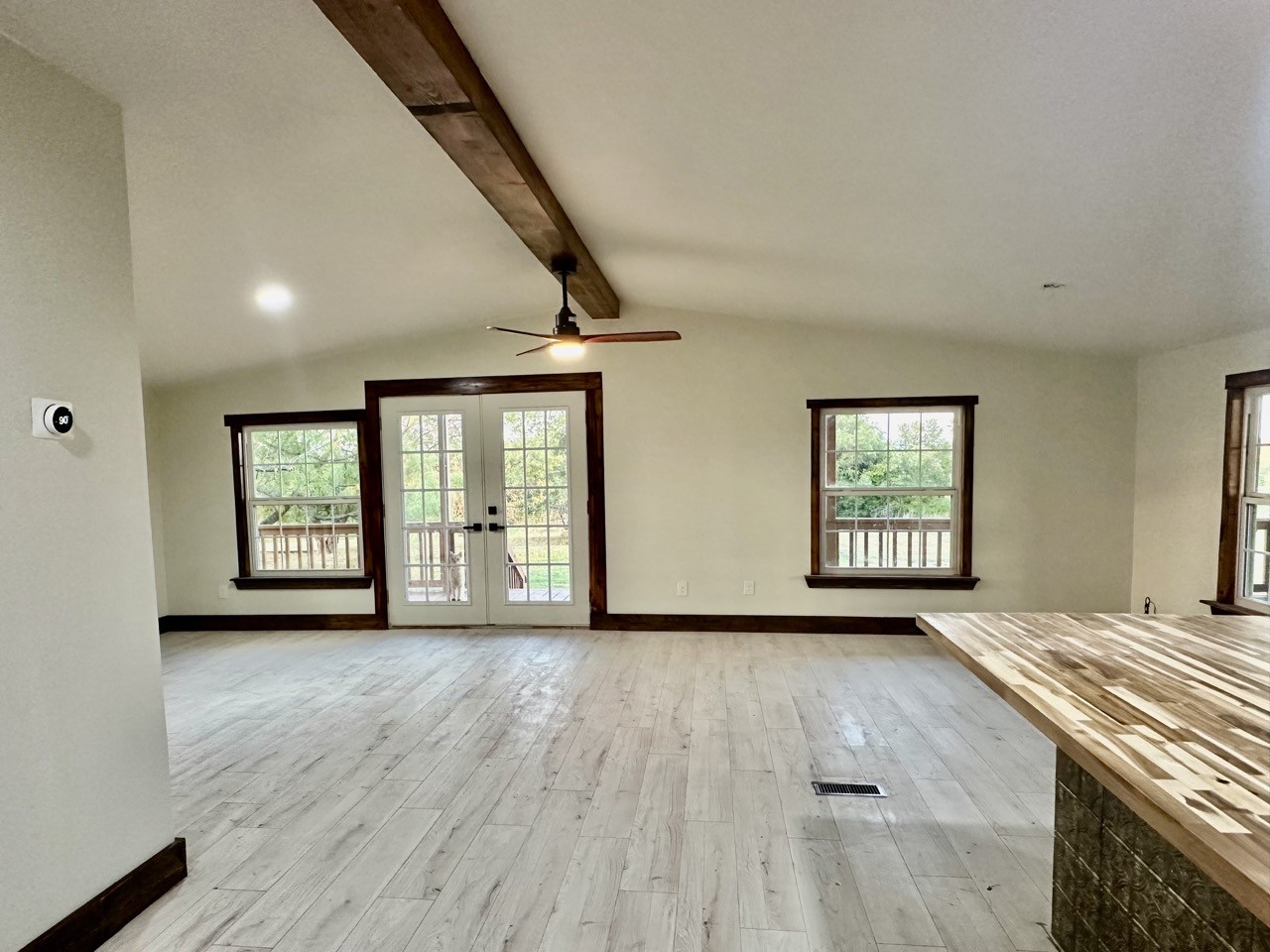 1111 Sandy Lane