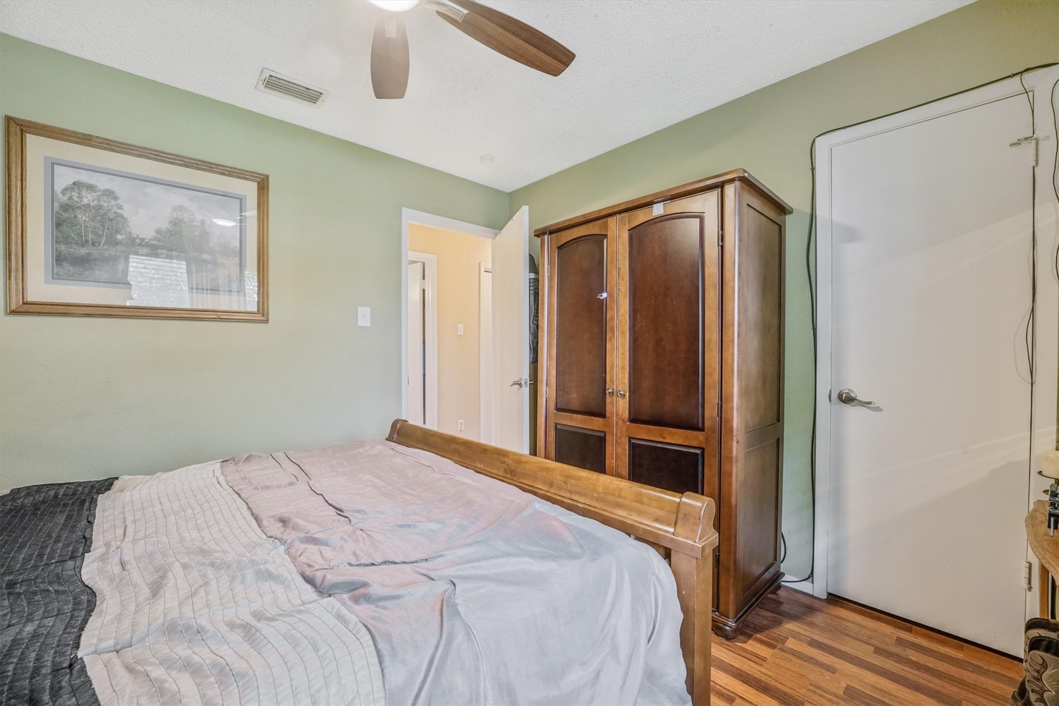 5305 Smoke Tree Drive