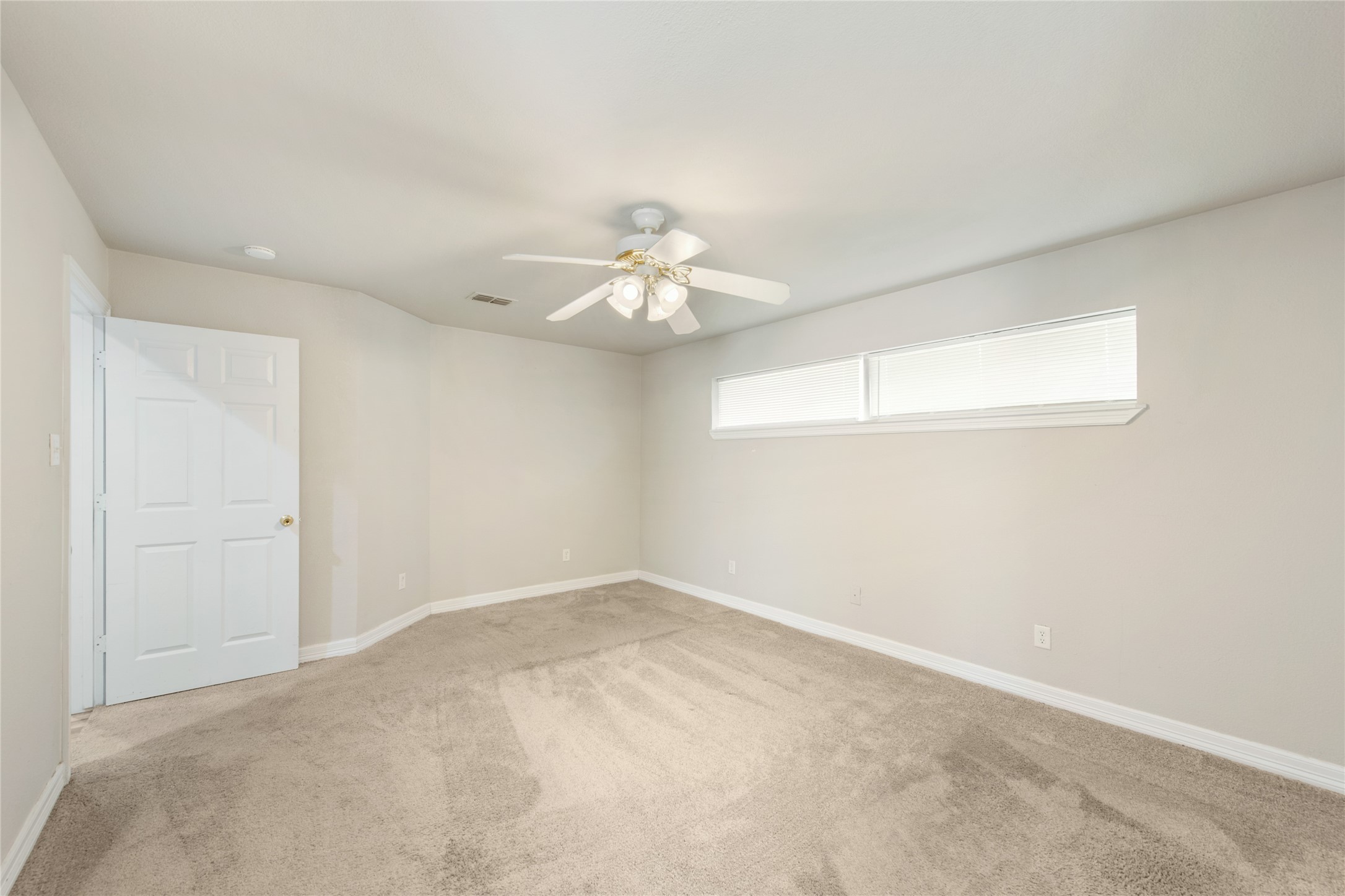 13336 Farm Market 718