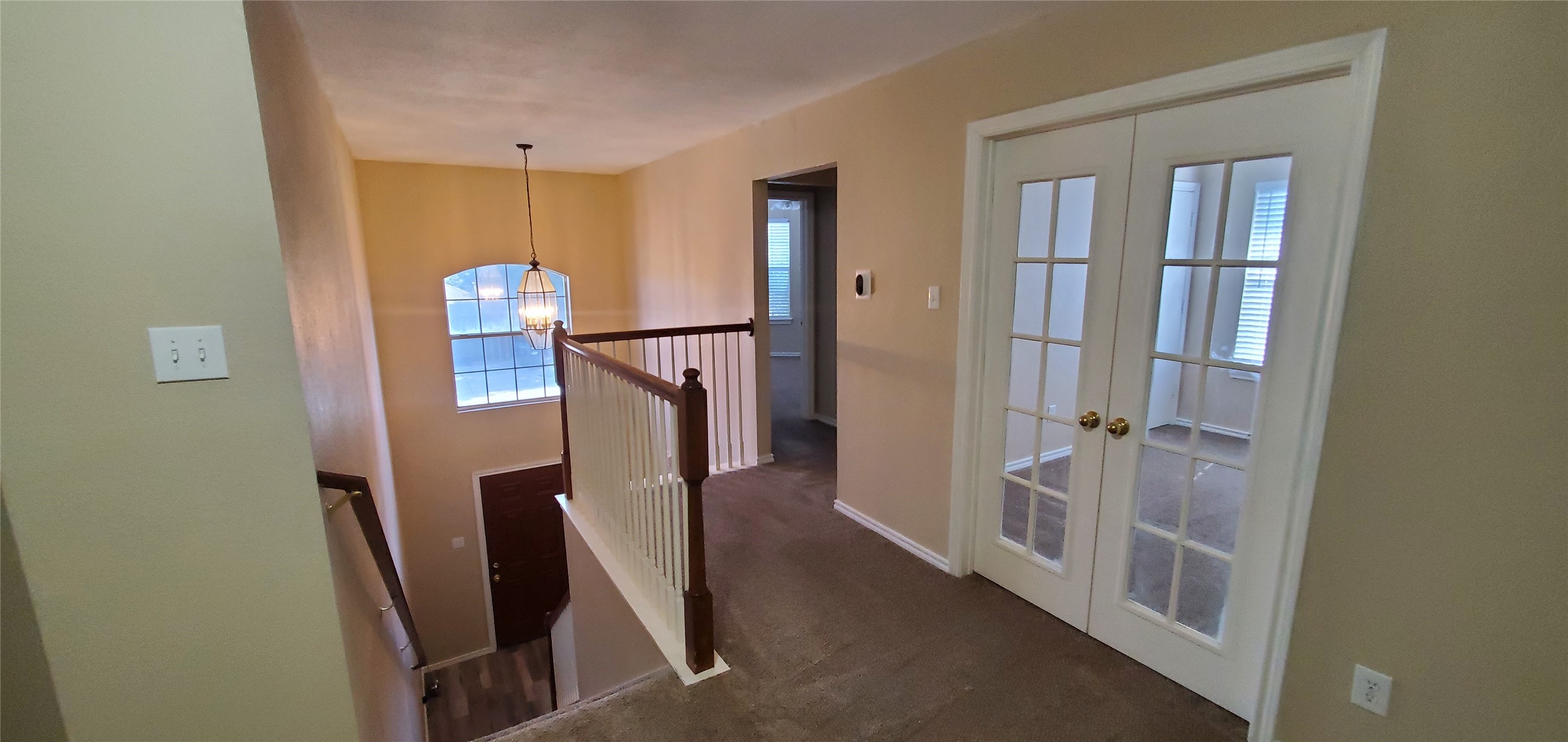 1038 Ridgecrest Drive
