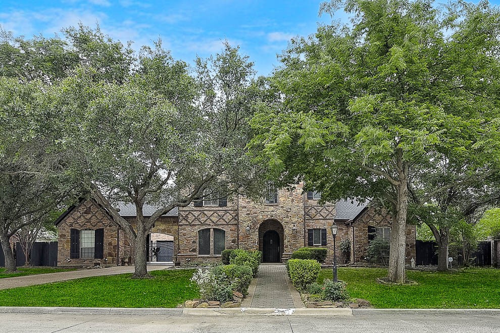 1401 Chardonnay Court