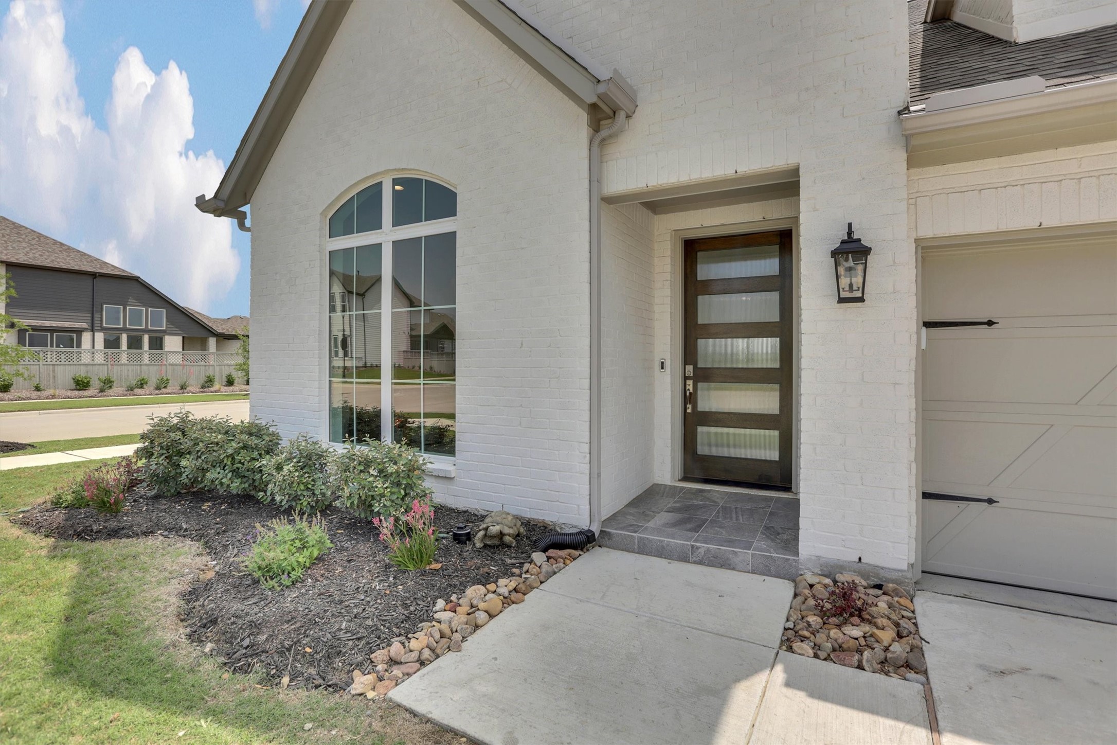 2401 Stella Lane