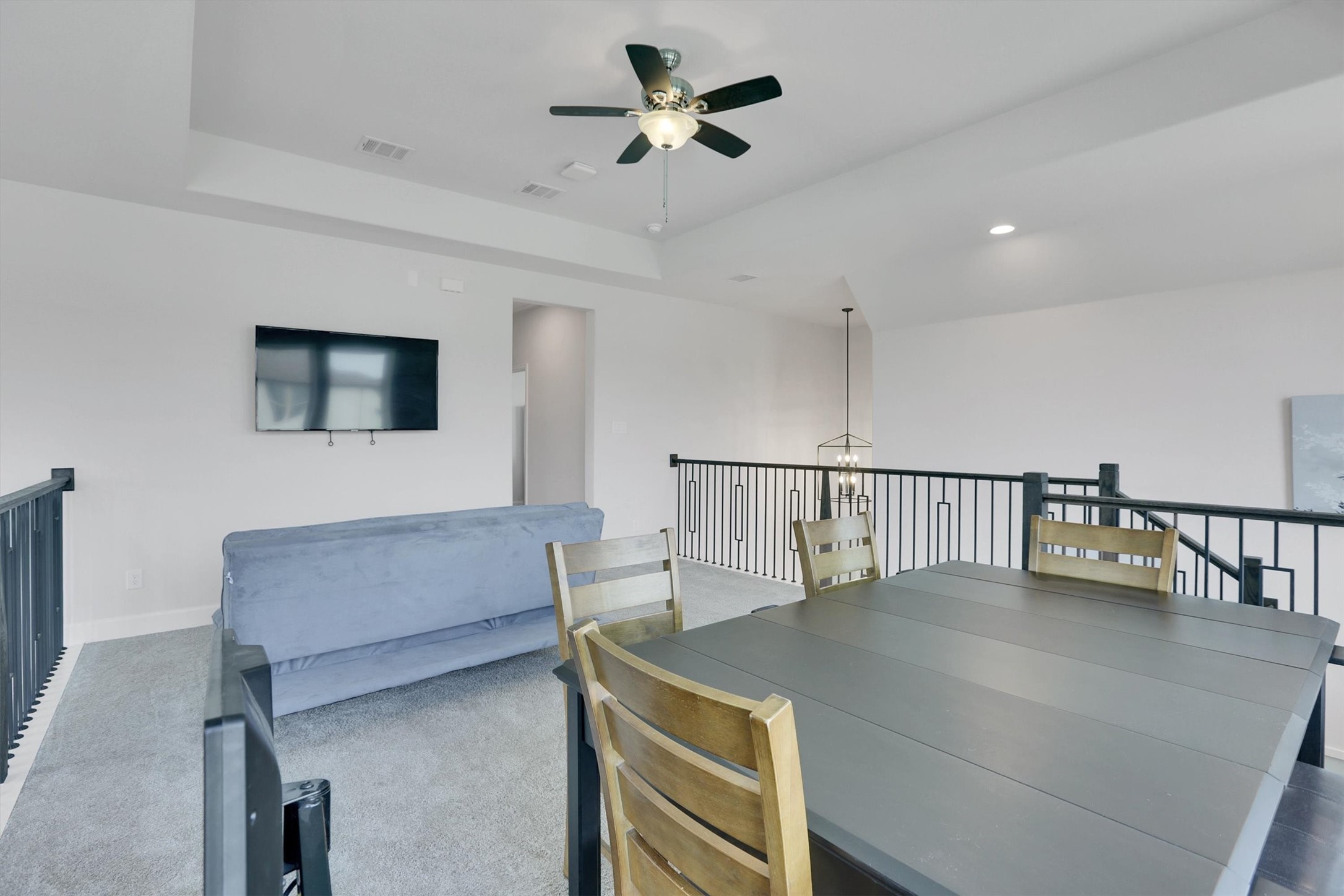 2401 Stella Lane