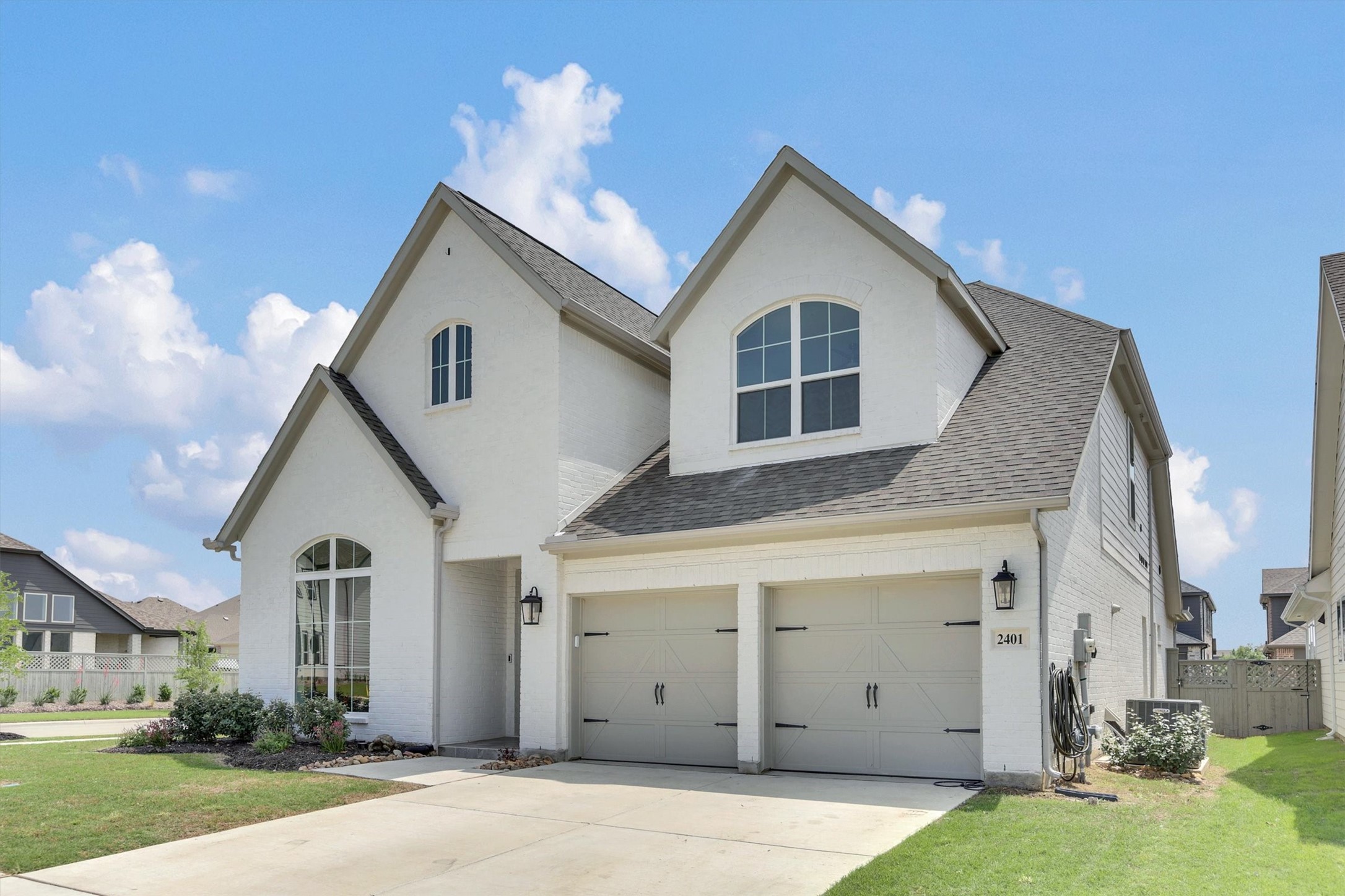 2401 Stella Lane