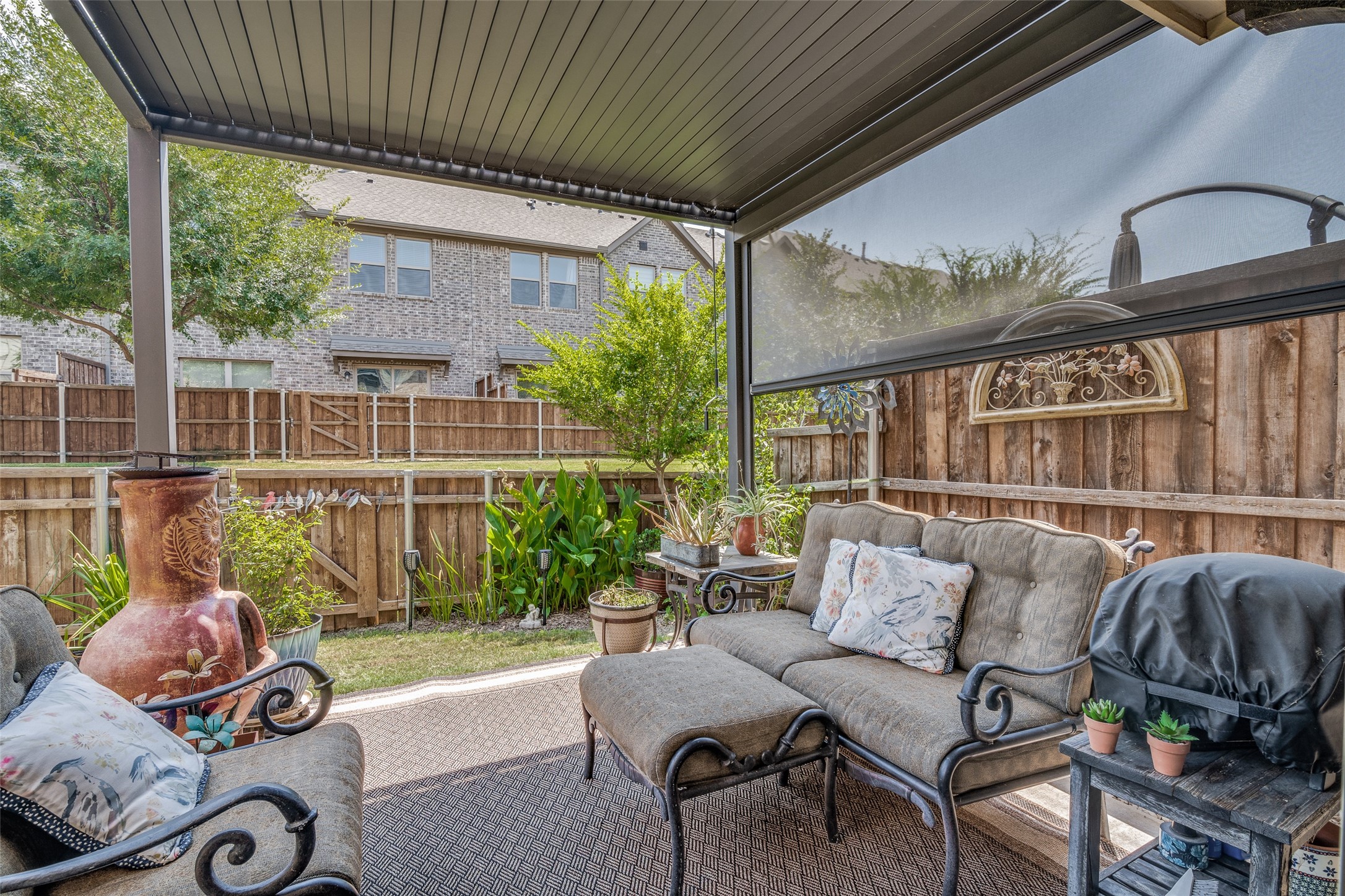 2724 Splendor Drive