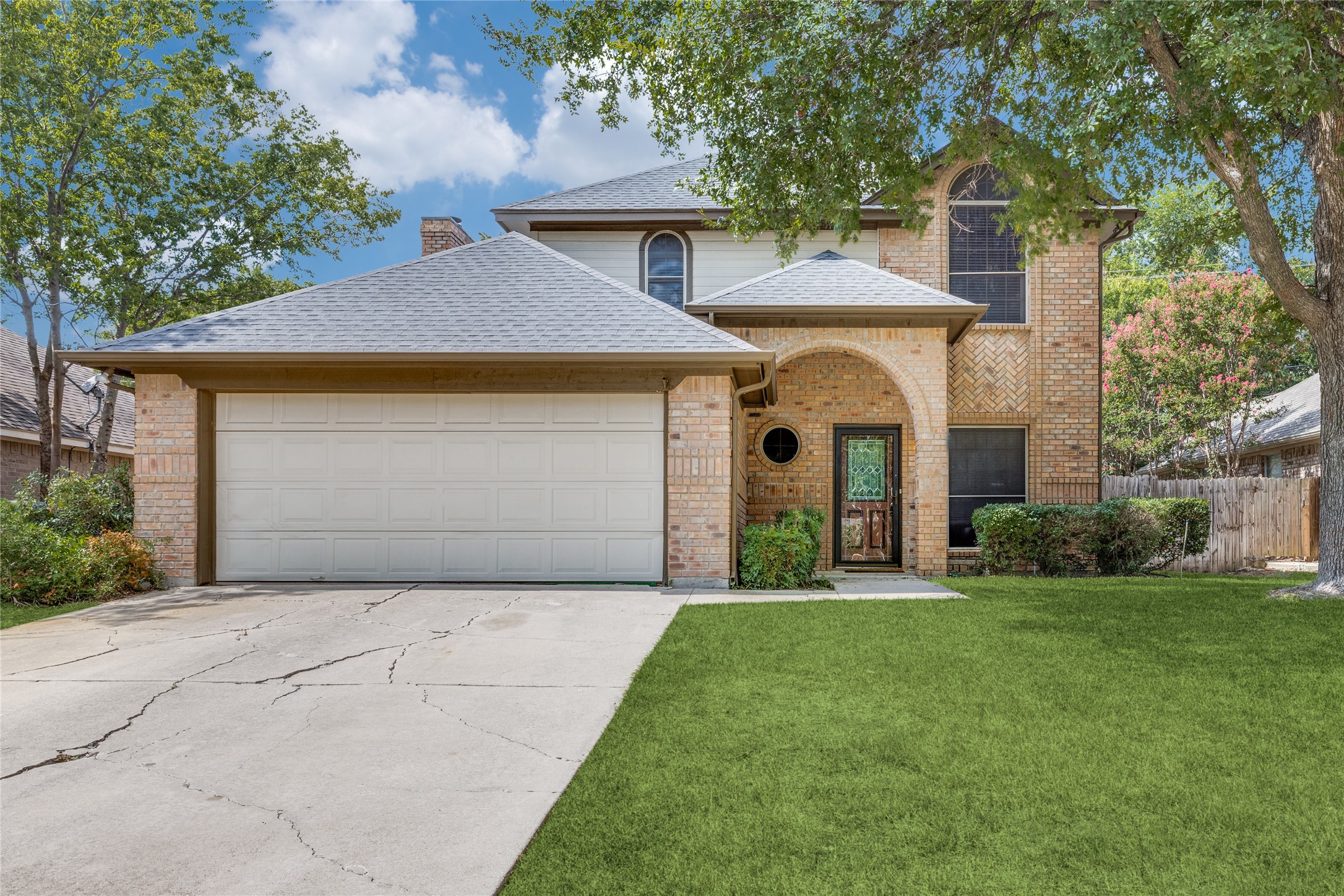 1925 Perry Drive