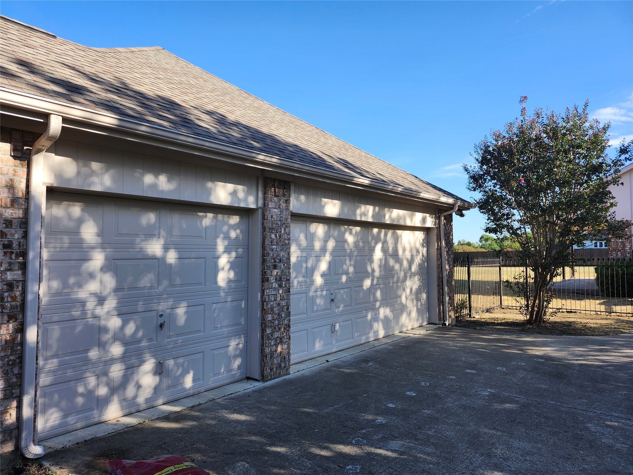 2365 Saddlebrook Lane