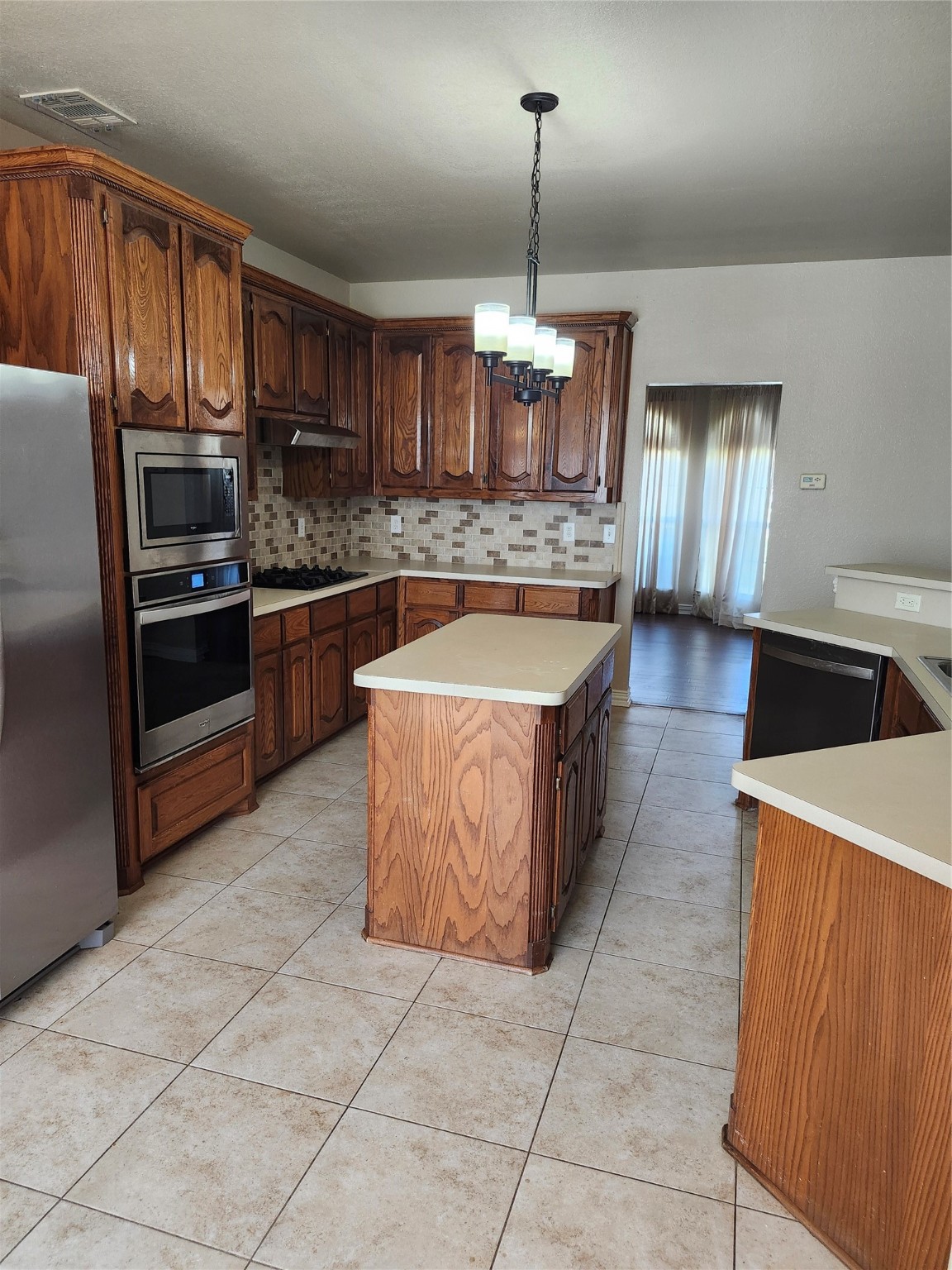 2365 Saddlebrook Lane