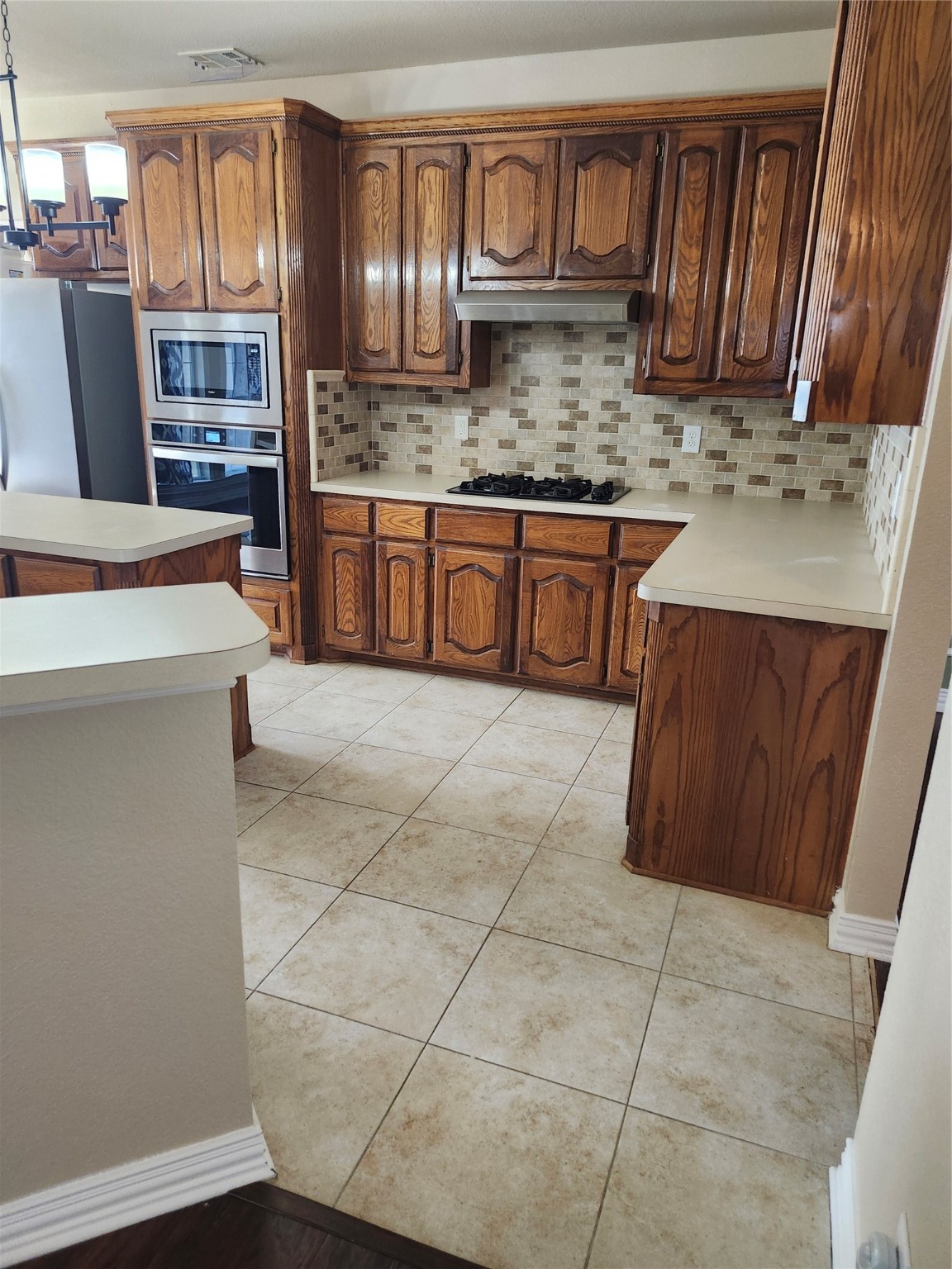 2365 Saddlebrook Lane