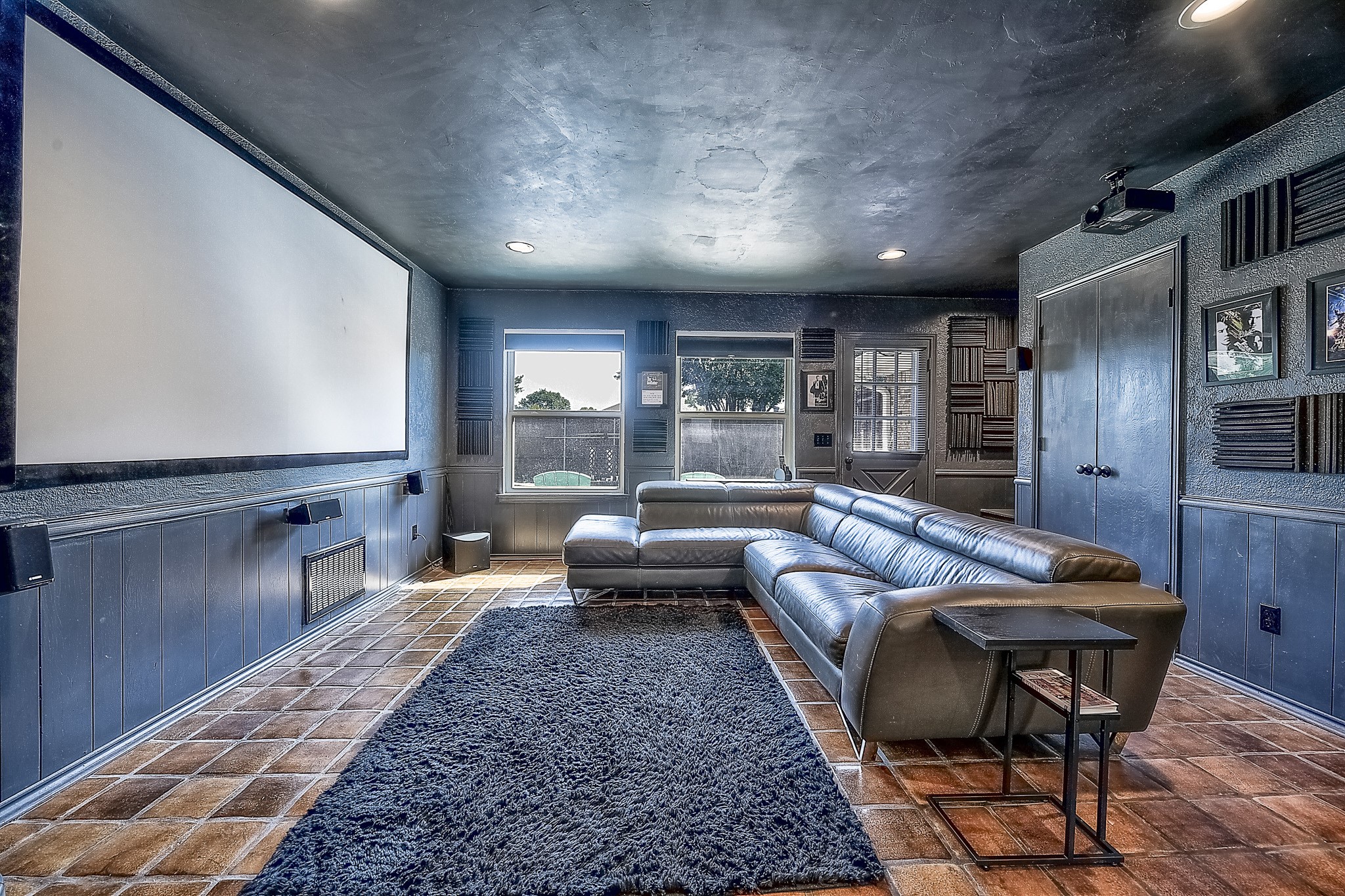 4004 Camino Drive