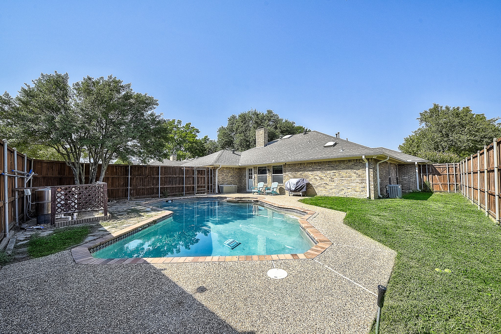 4004 Camino Drive