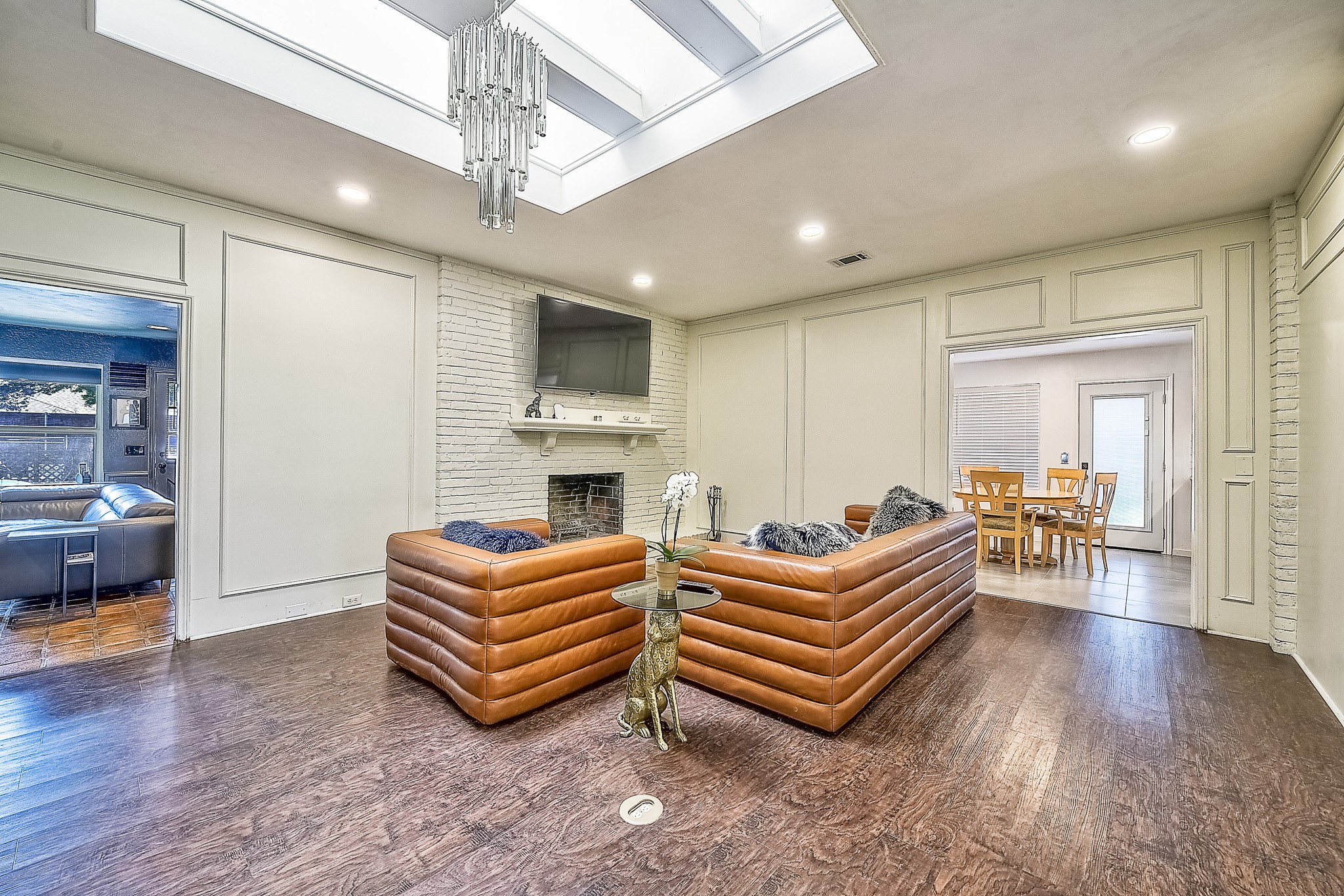 4004 Camino Drive