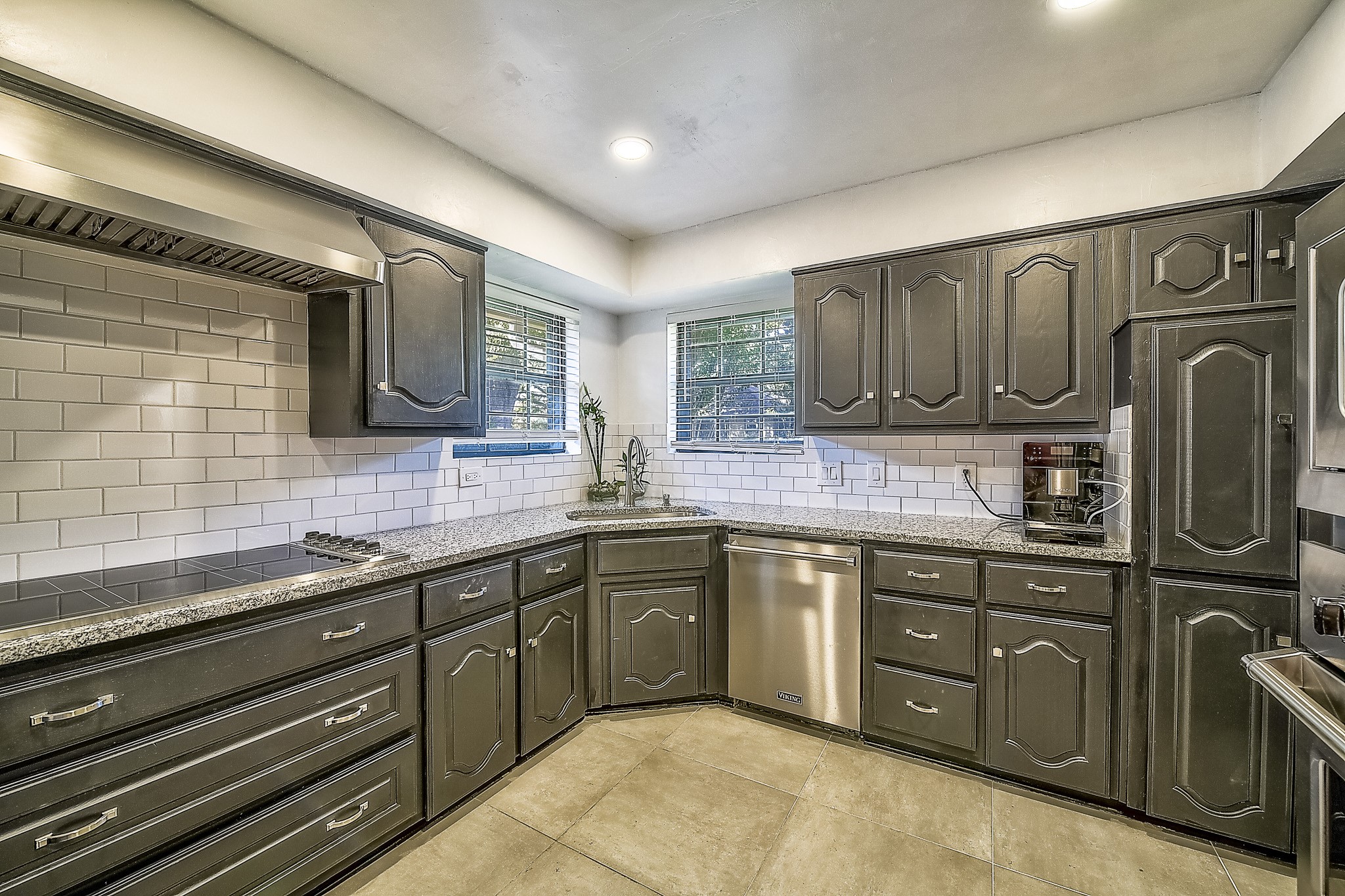 4004 Camino Drive