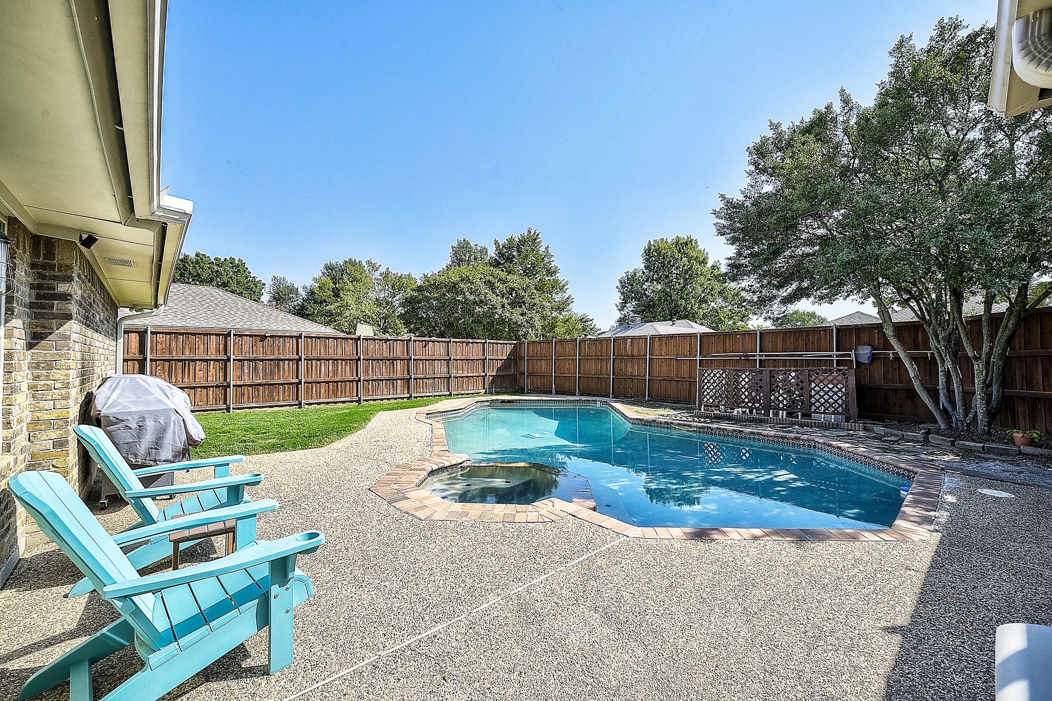 4004 Camino Drive