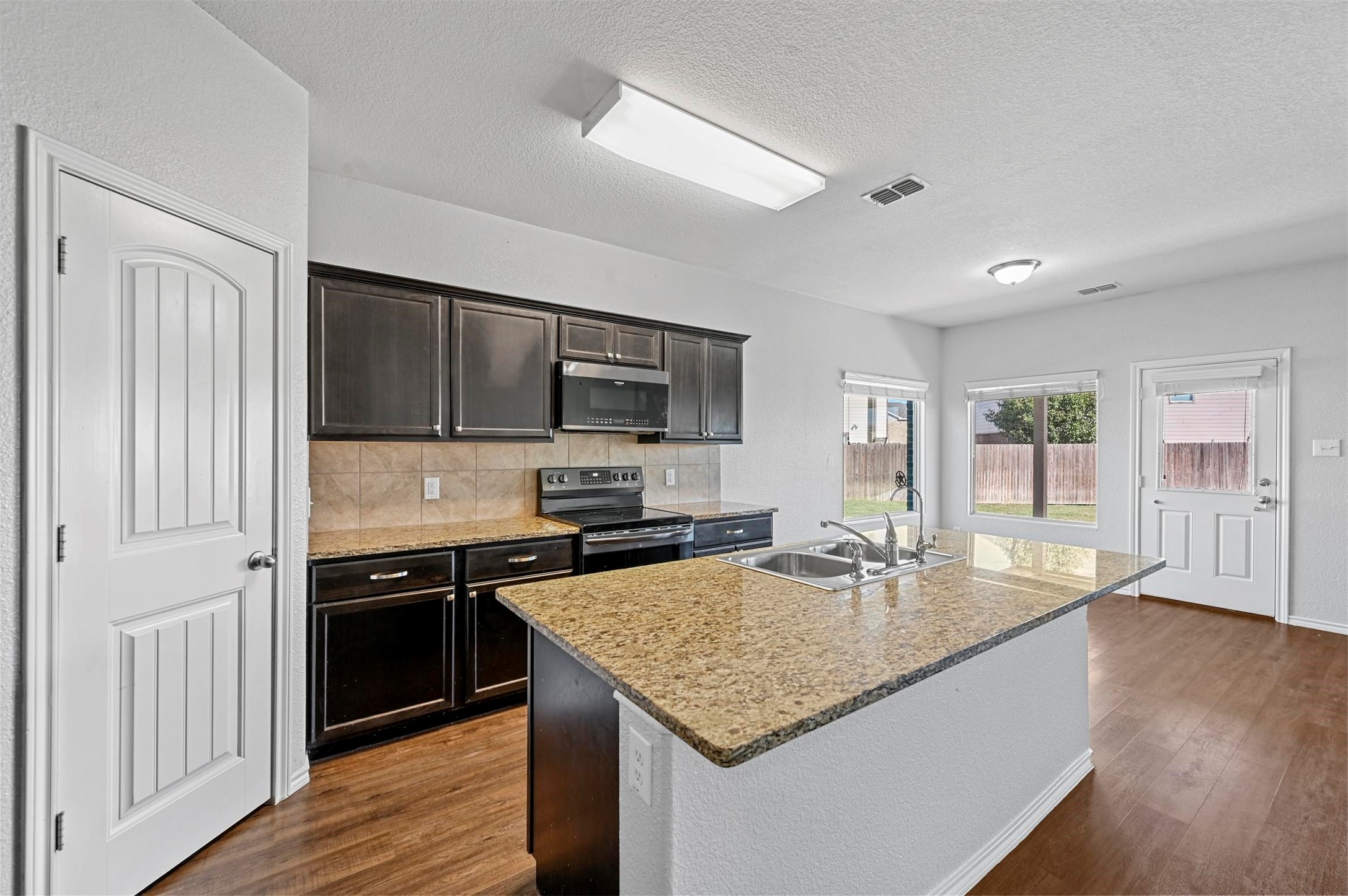 215 Jockey Court