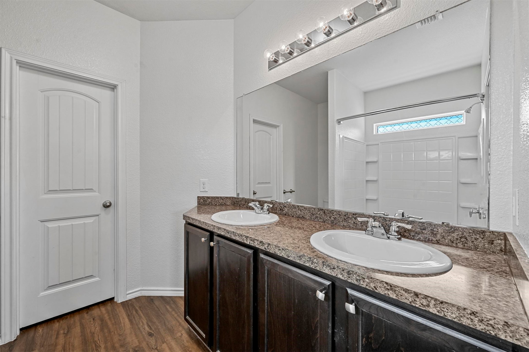 215 Jockey Court