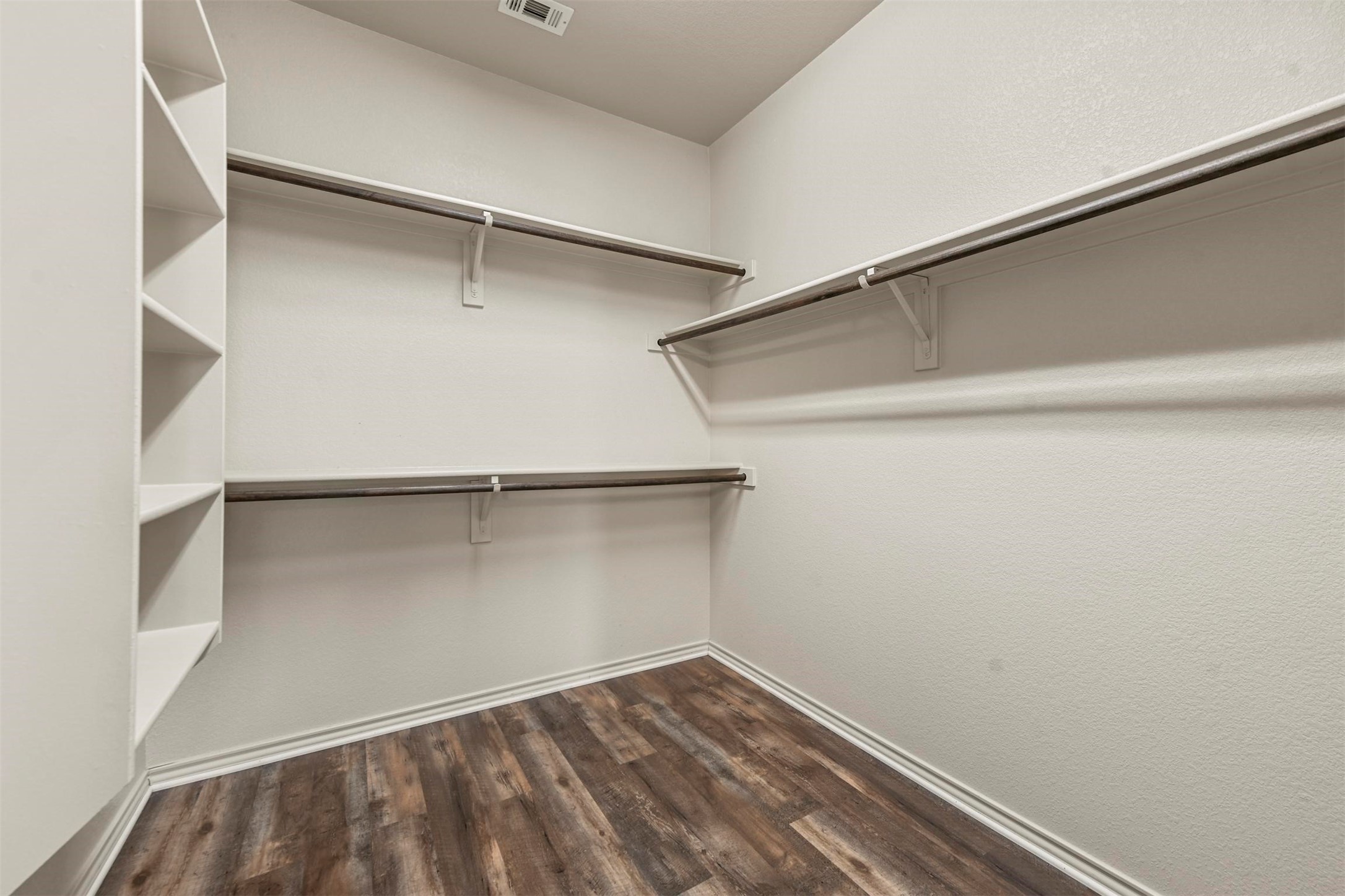 5124 Meadow Lane