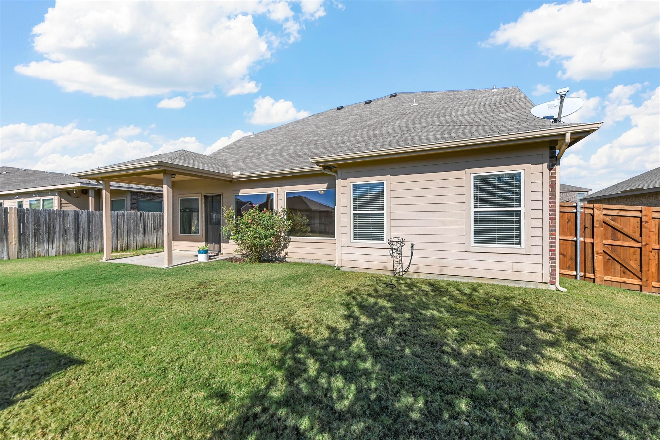 5124 Meadow Lane
