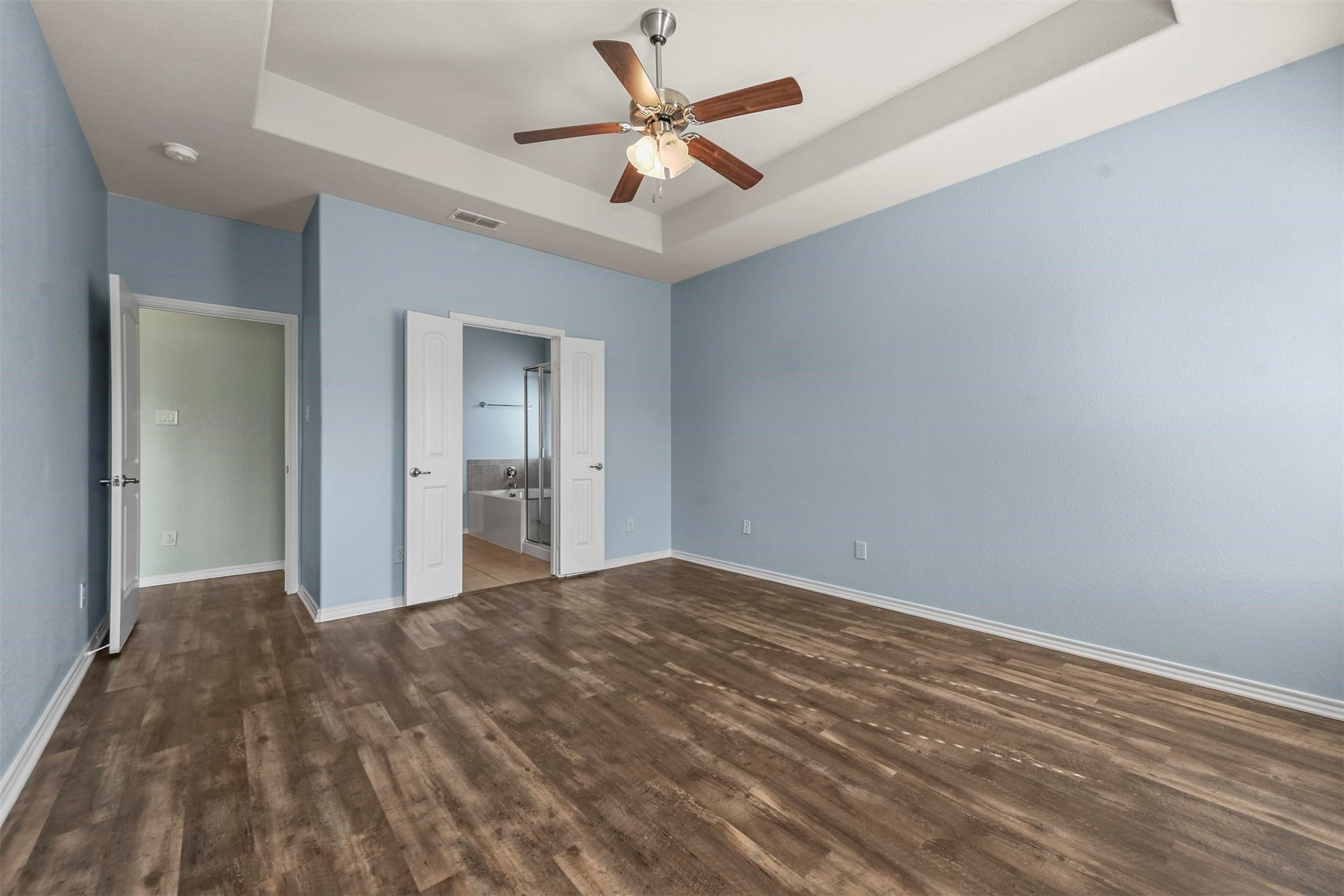 5124 Meadow Lane