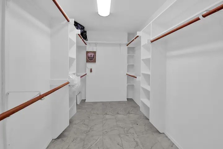 18320 Michaelangelo Drive
