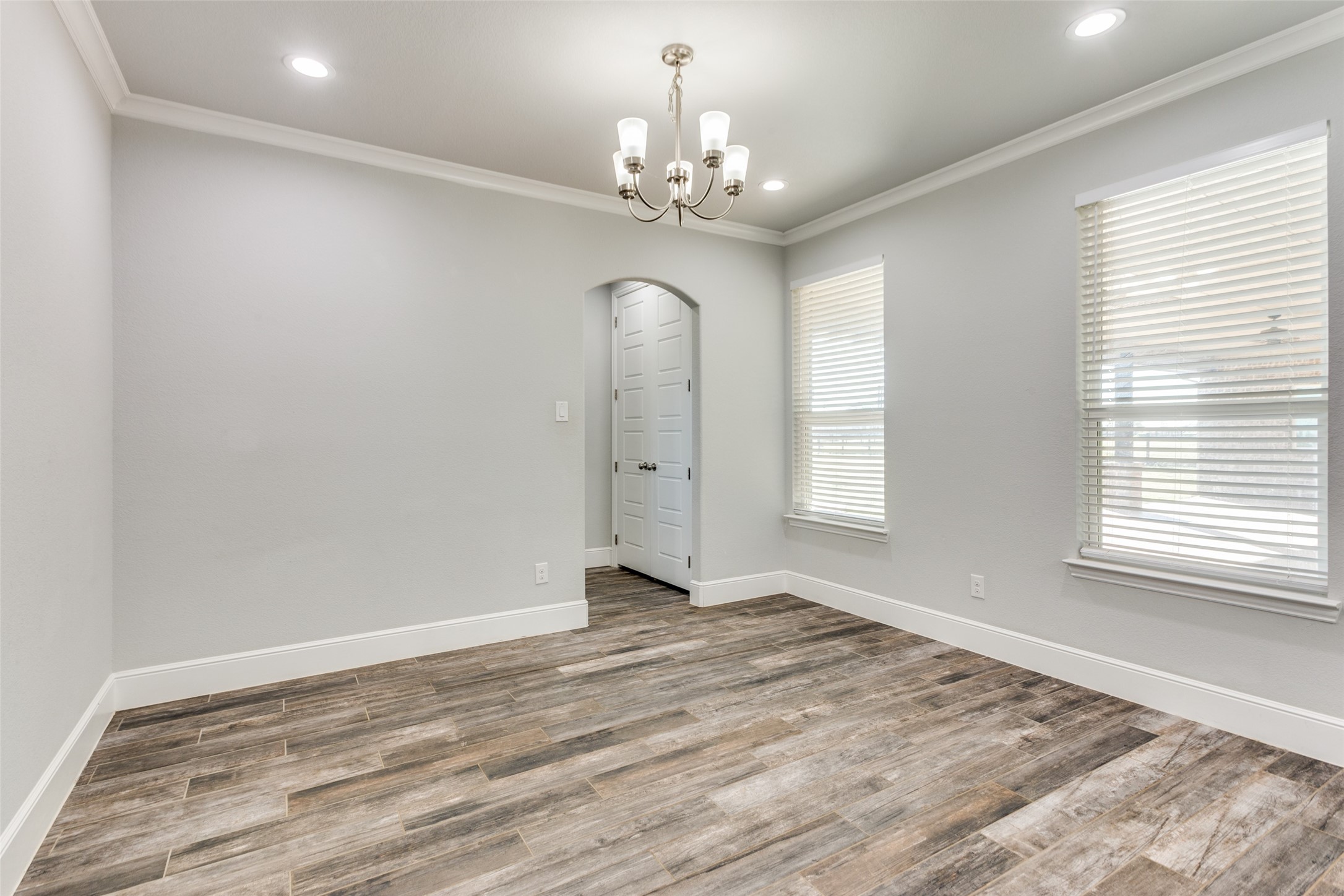 6024 Berry Ridge Lane