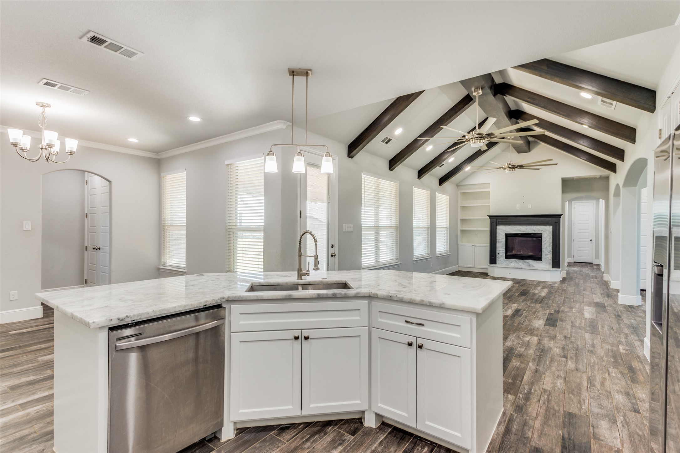 6024 Berry Ridge Lane