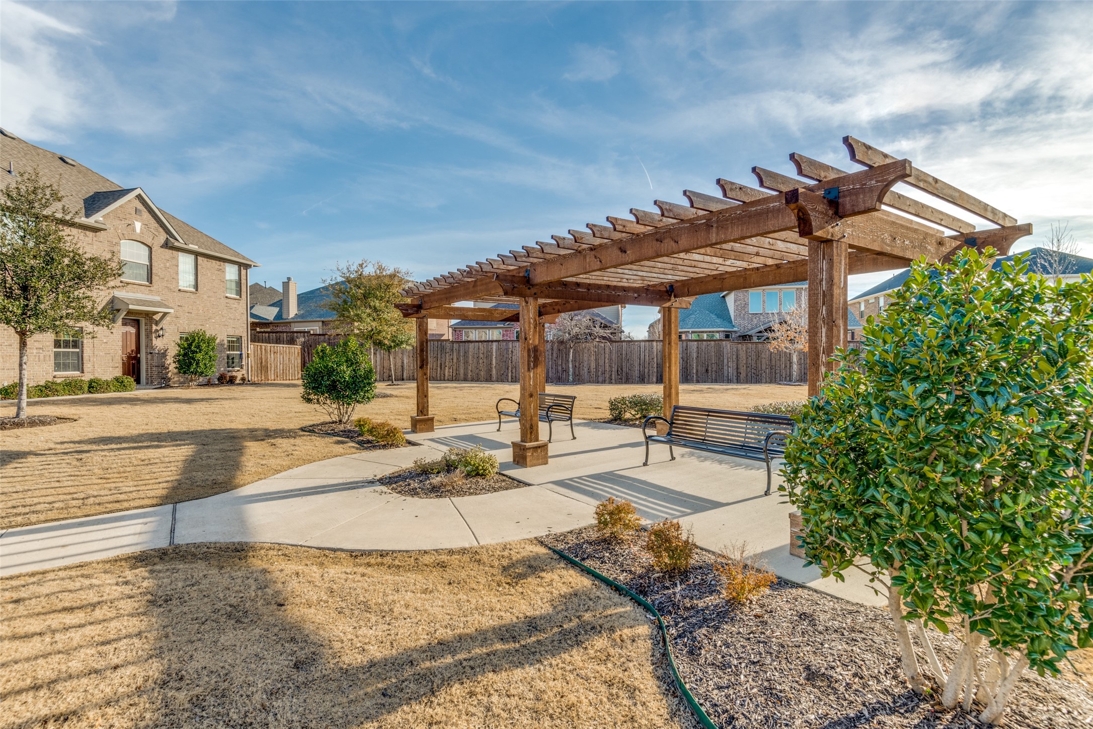 2728 Splendor Drive