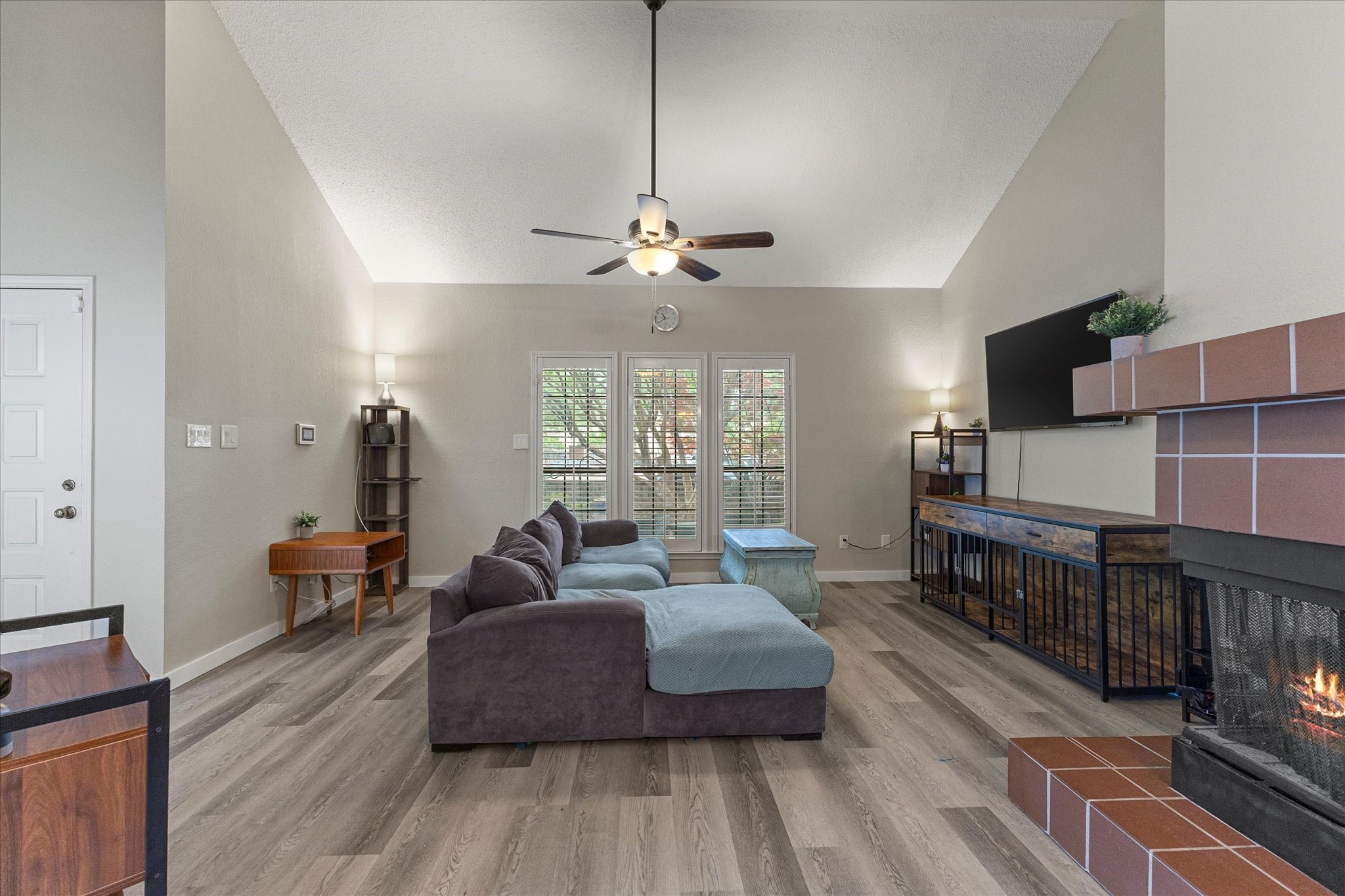 3309 Devonshire Drive