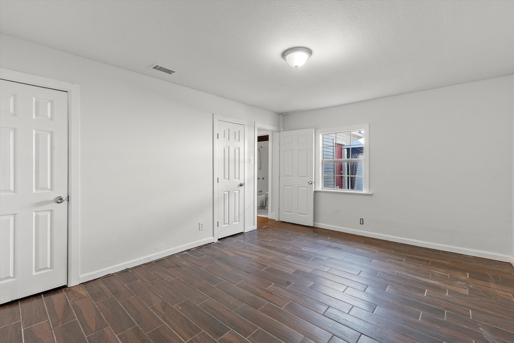 515 Lacewood Drive