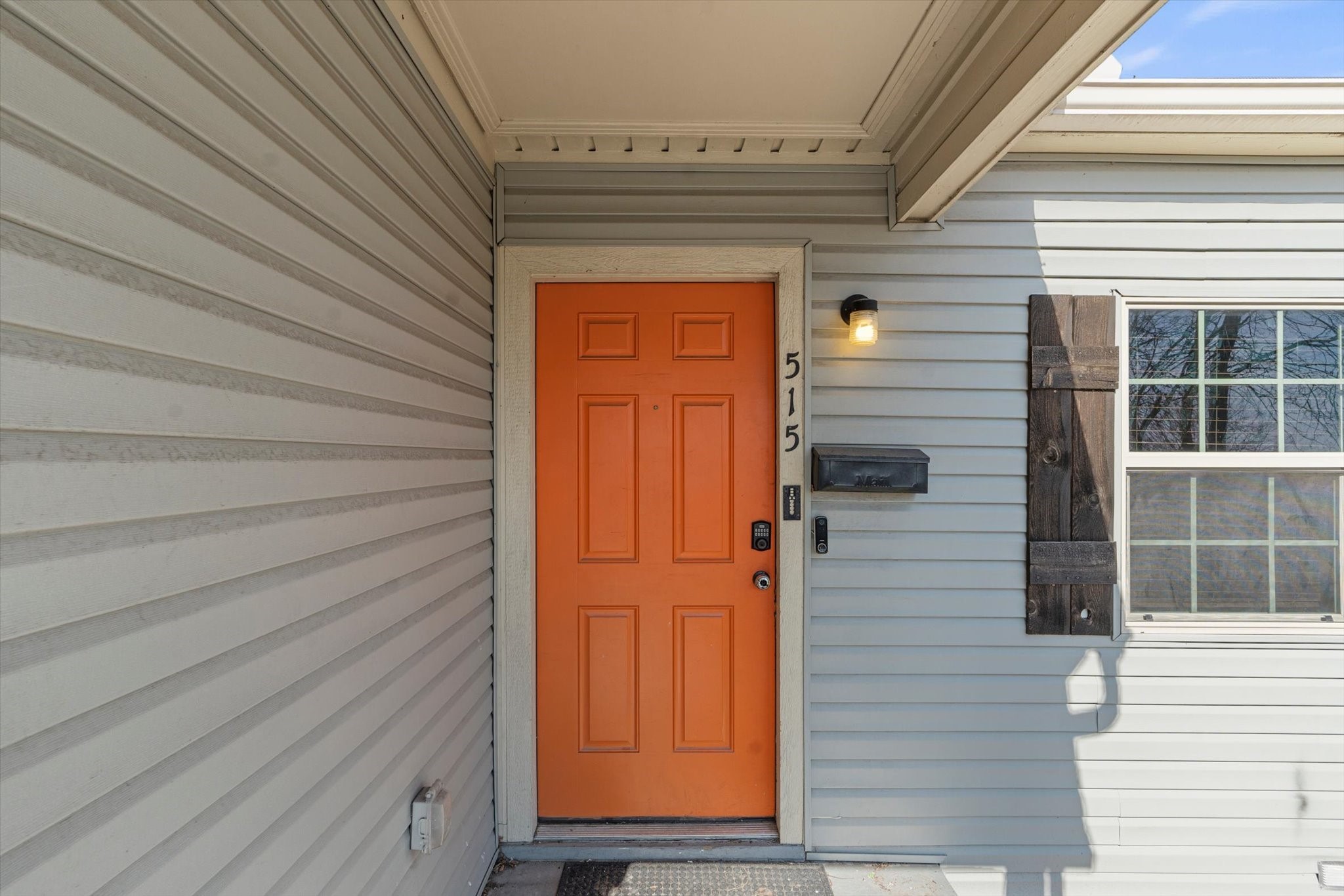 515 Lacewood Drive