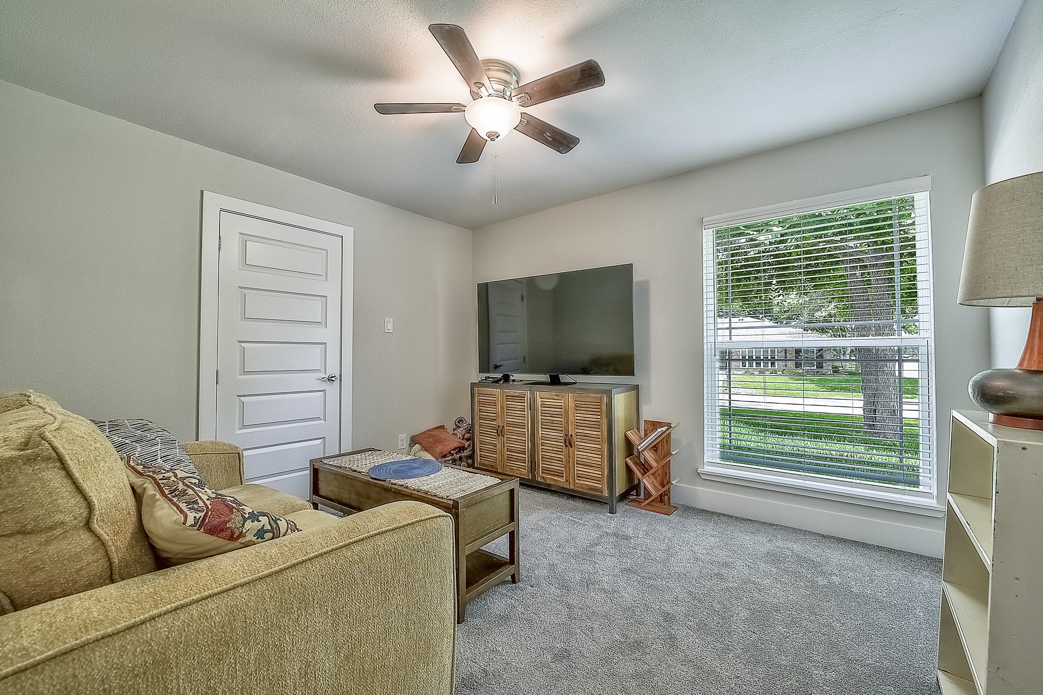 424 Pleasant Valley Lane