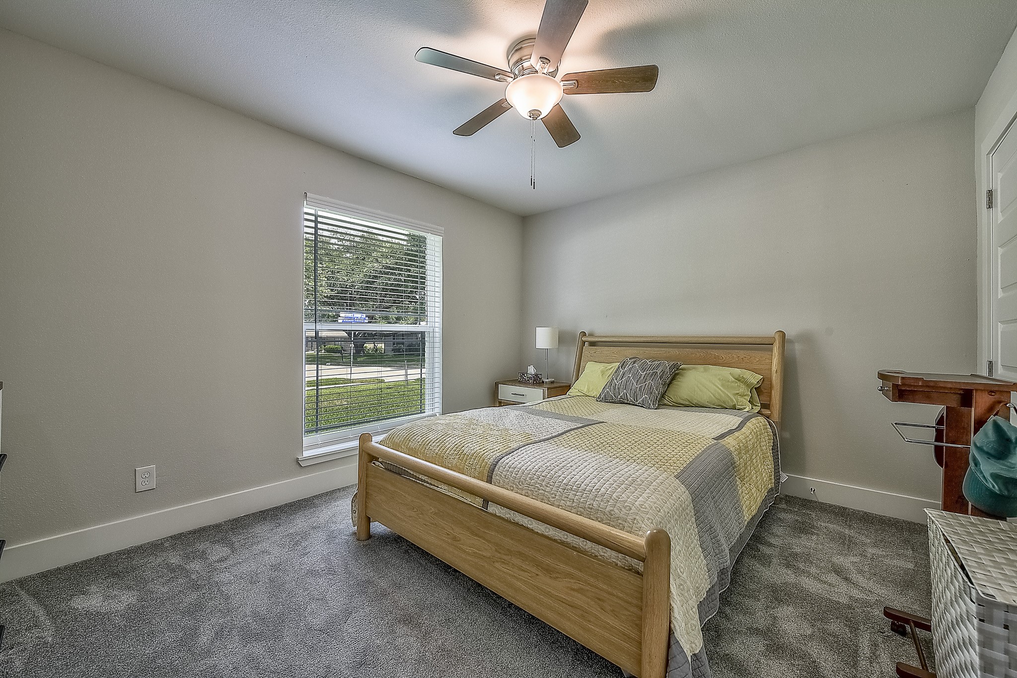 424 Pleasant Valley Lane