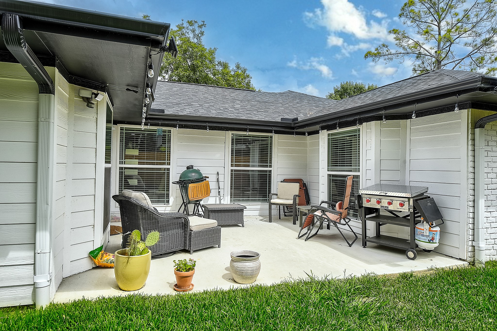 424 Pleasant Valley Lane