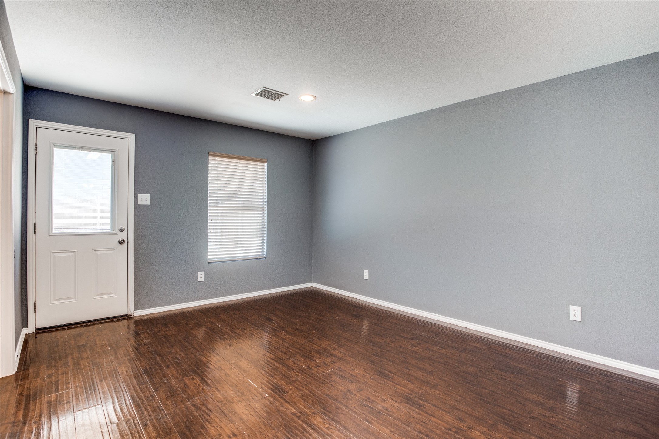 1201 Sage Drive