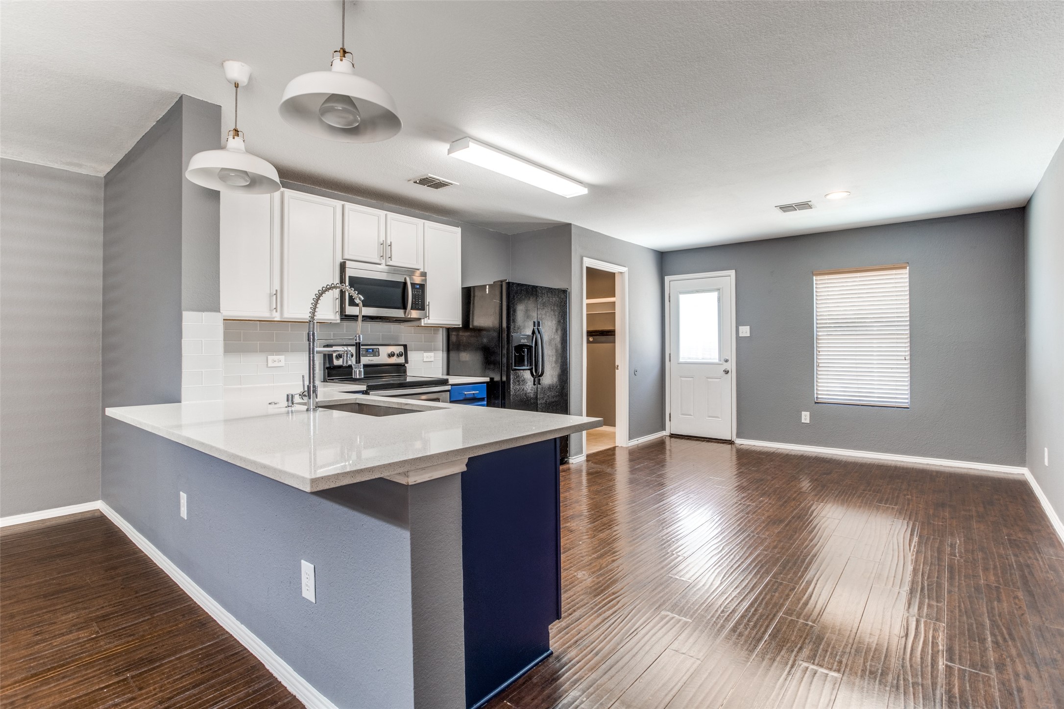 1201 Sage Drive