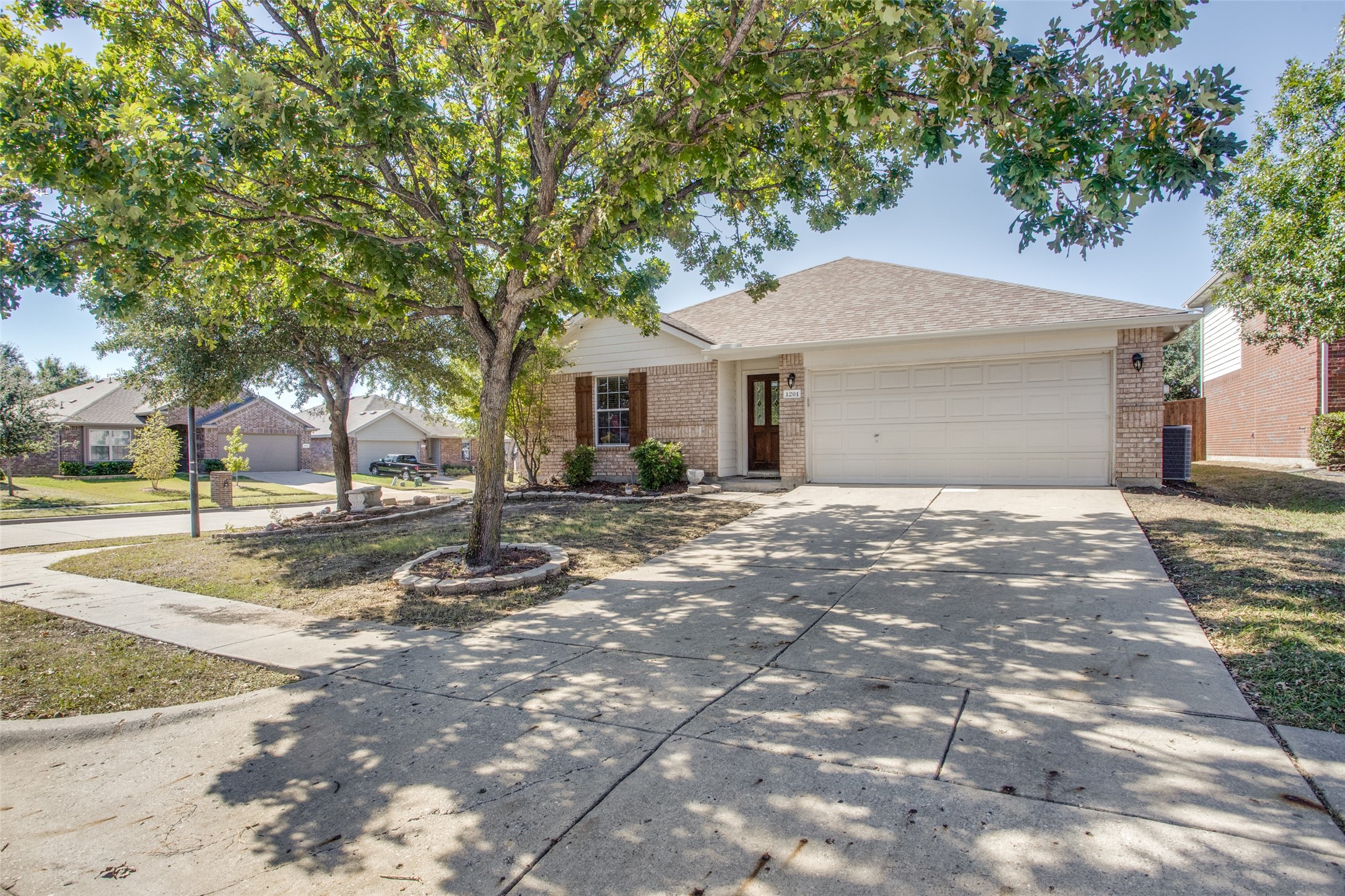 1201 Sage Drive