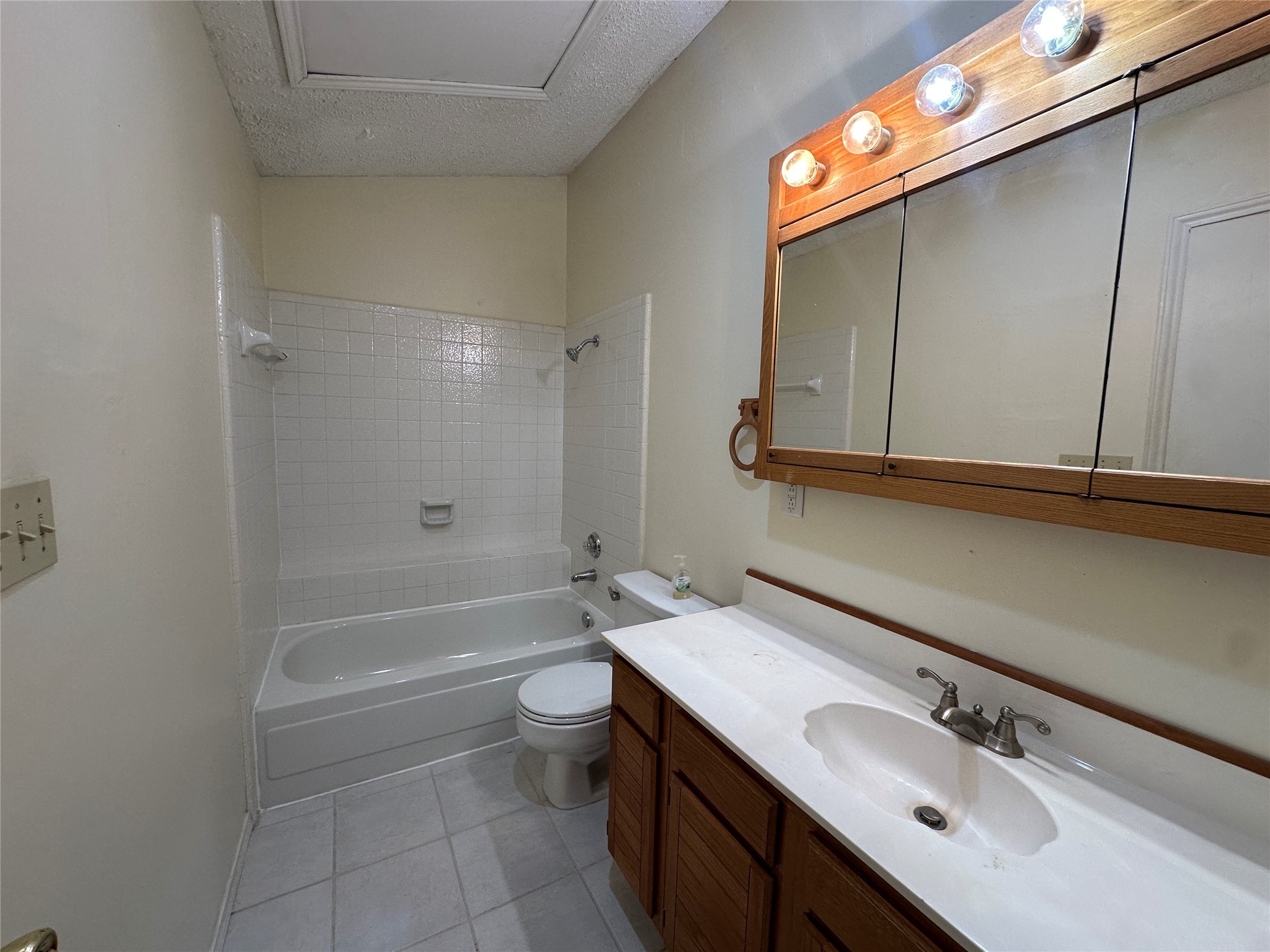 6708 Ports O Call Drive